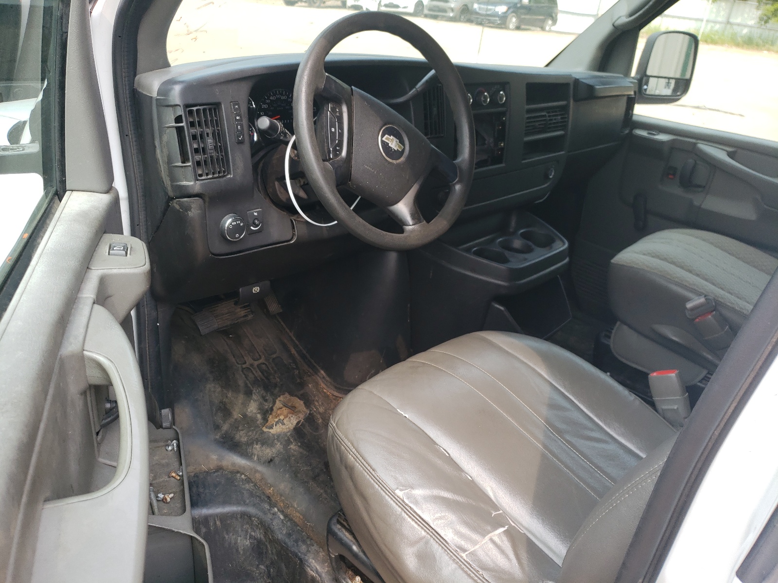 1GCGG25K281134627 2008 Chevrolet Express G2500