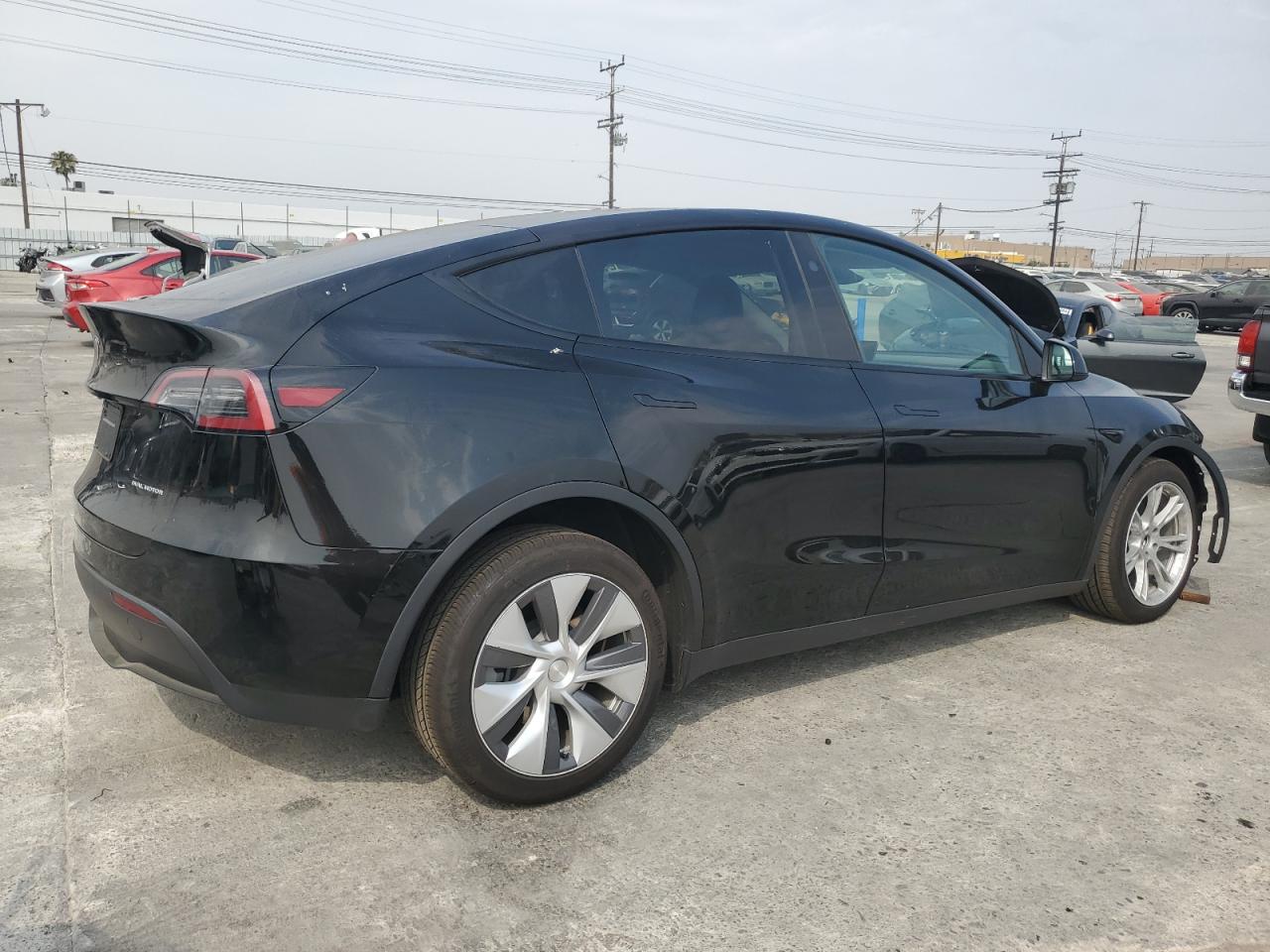 VIN 7SAYGAEE5PF894603 2023 TESLA MODEL Y no.3