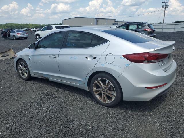  HYUNDAI ELANTRA 2018 Srebrny