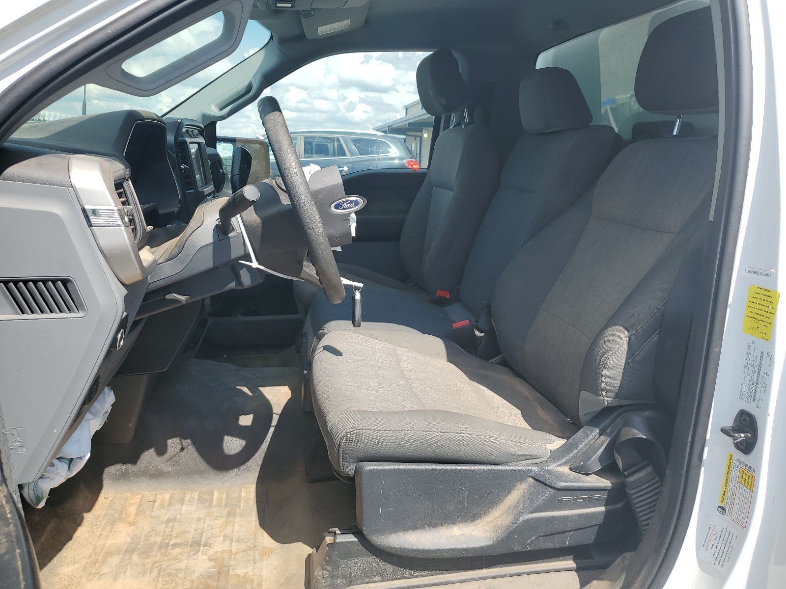 1FTMF1CB0NKE56241 2016 Ford F150