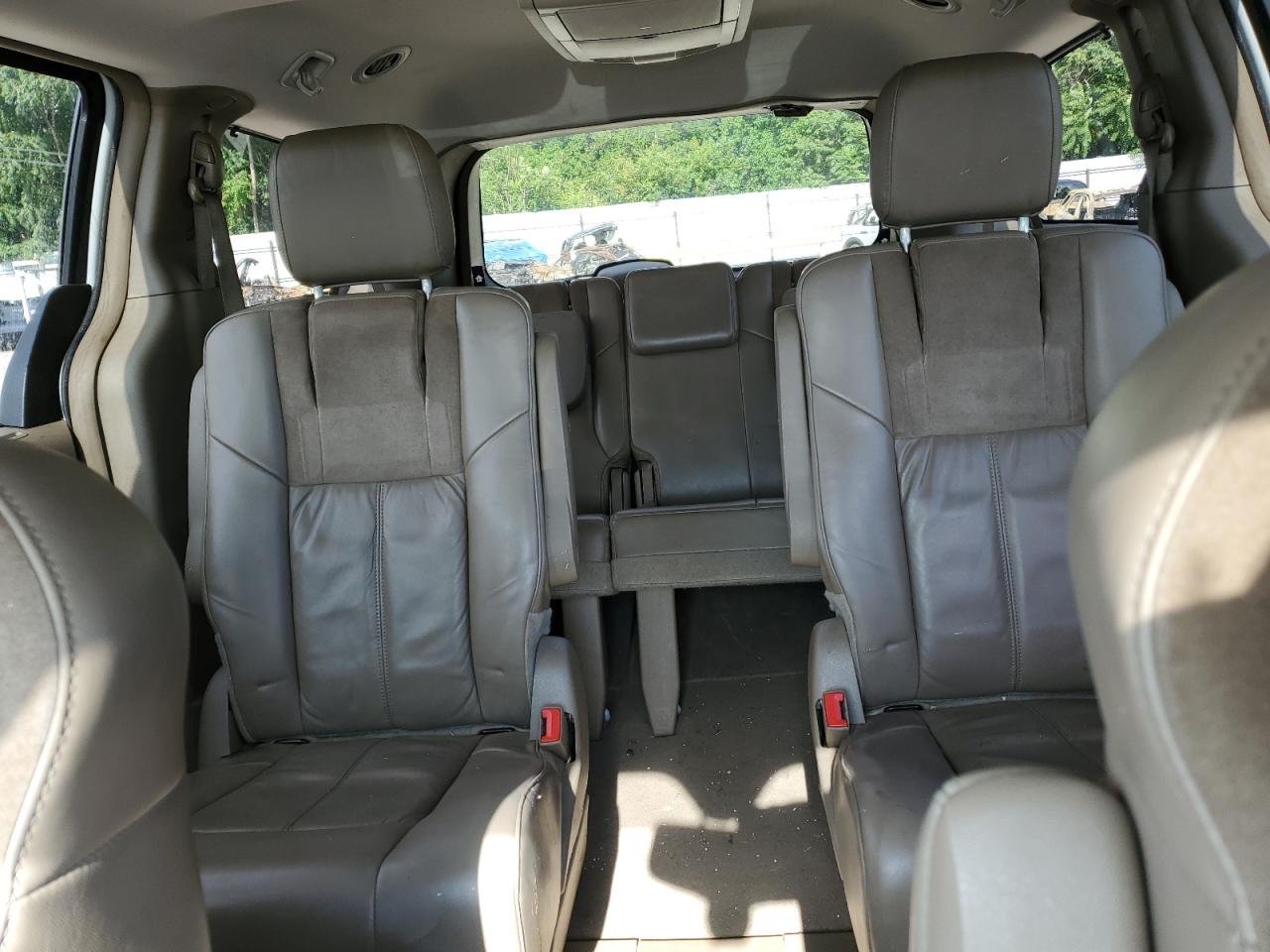 2014 Chrysler Town & Country Limited VIN: 2C4RC1GGXER198526 Lot: 64177514