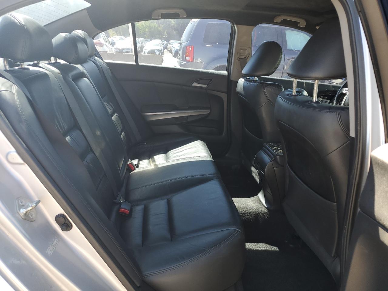 2010 Honda Accord Exl VIN: 1HGCP3F85AA017266 Lot: 60916854