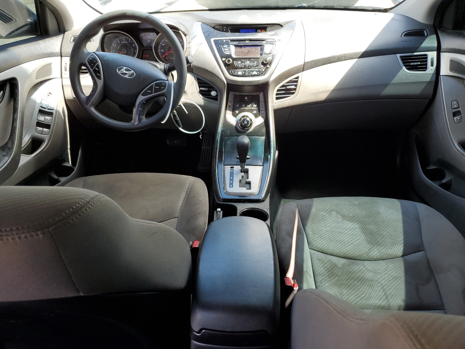 KMHDH4AE5DU854682 2013 Hyundai Elantra Gls