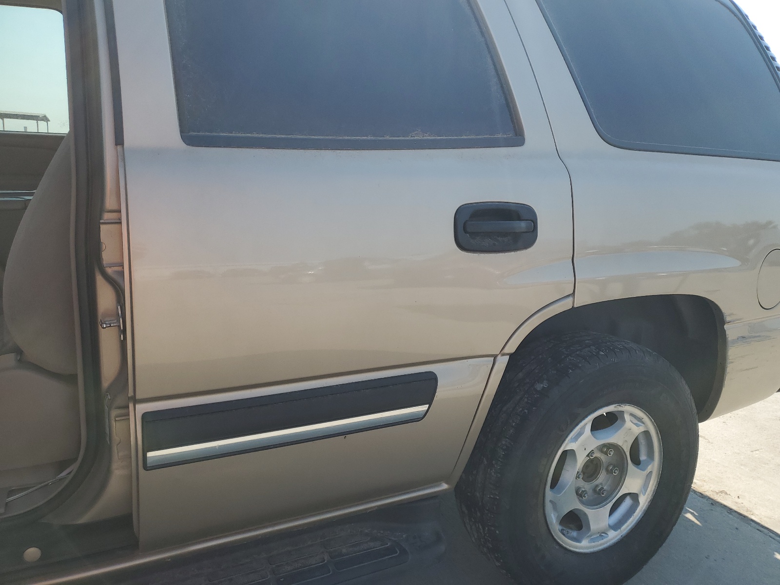 1GNEC13V45R145241 2005 Chevrolet Tahoe C1500