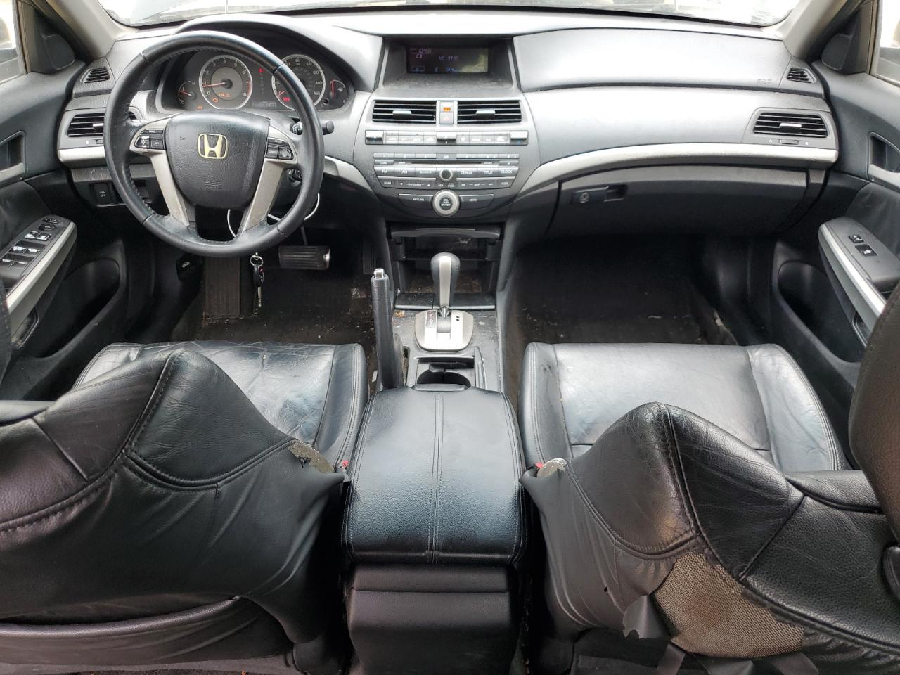 2009 Honda Accord - Image 8