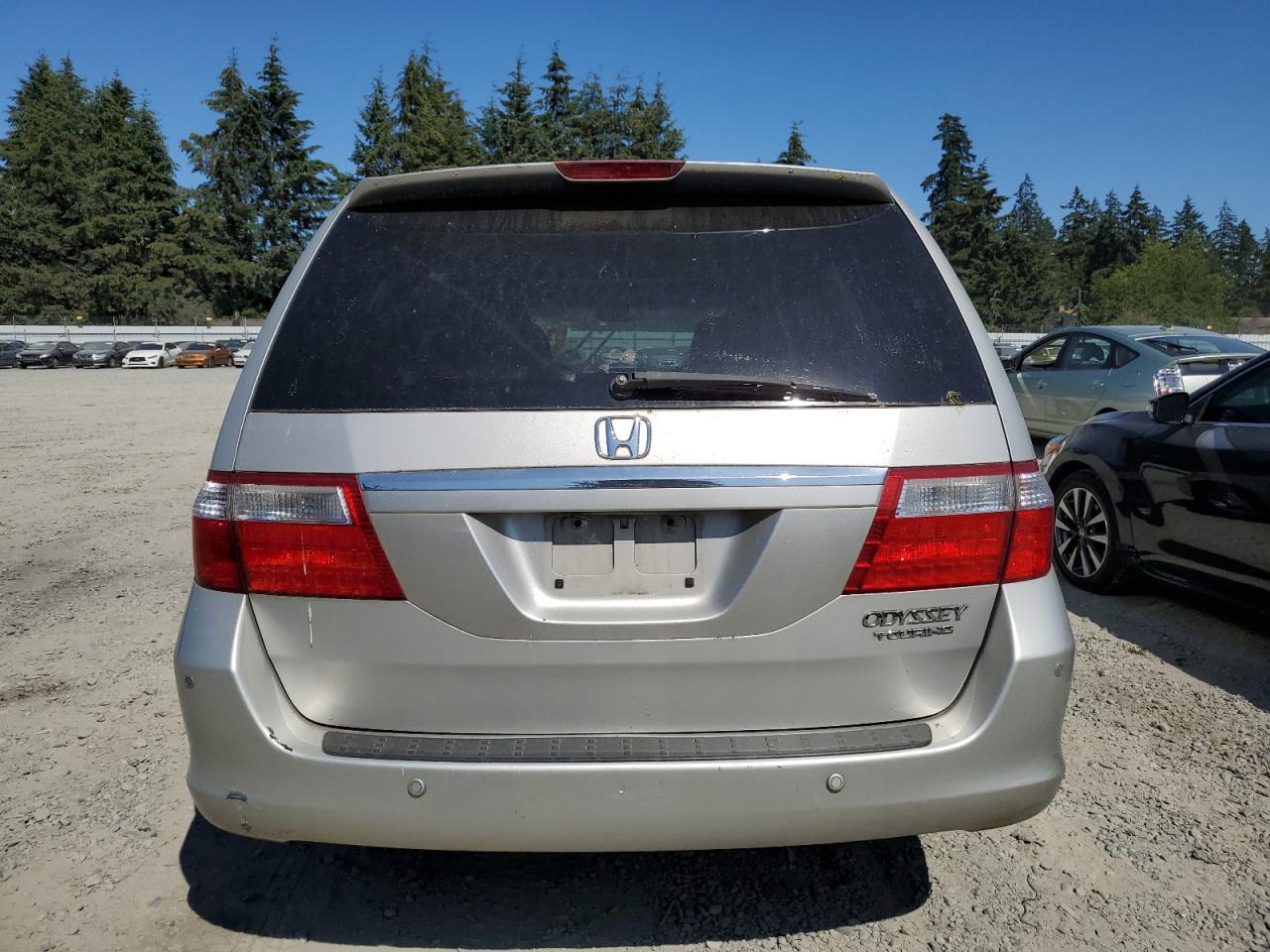 2005 Honda Odyssey Touring VIN: 5FNRL38875B109445 Lot: 63022584