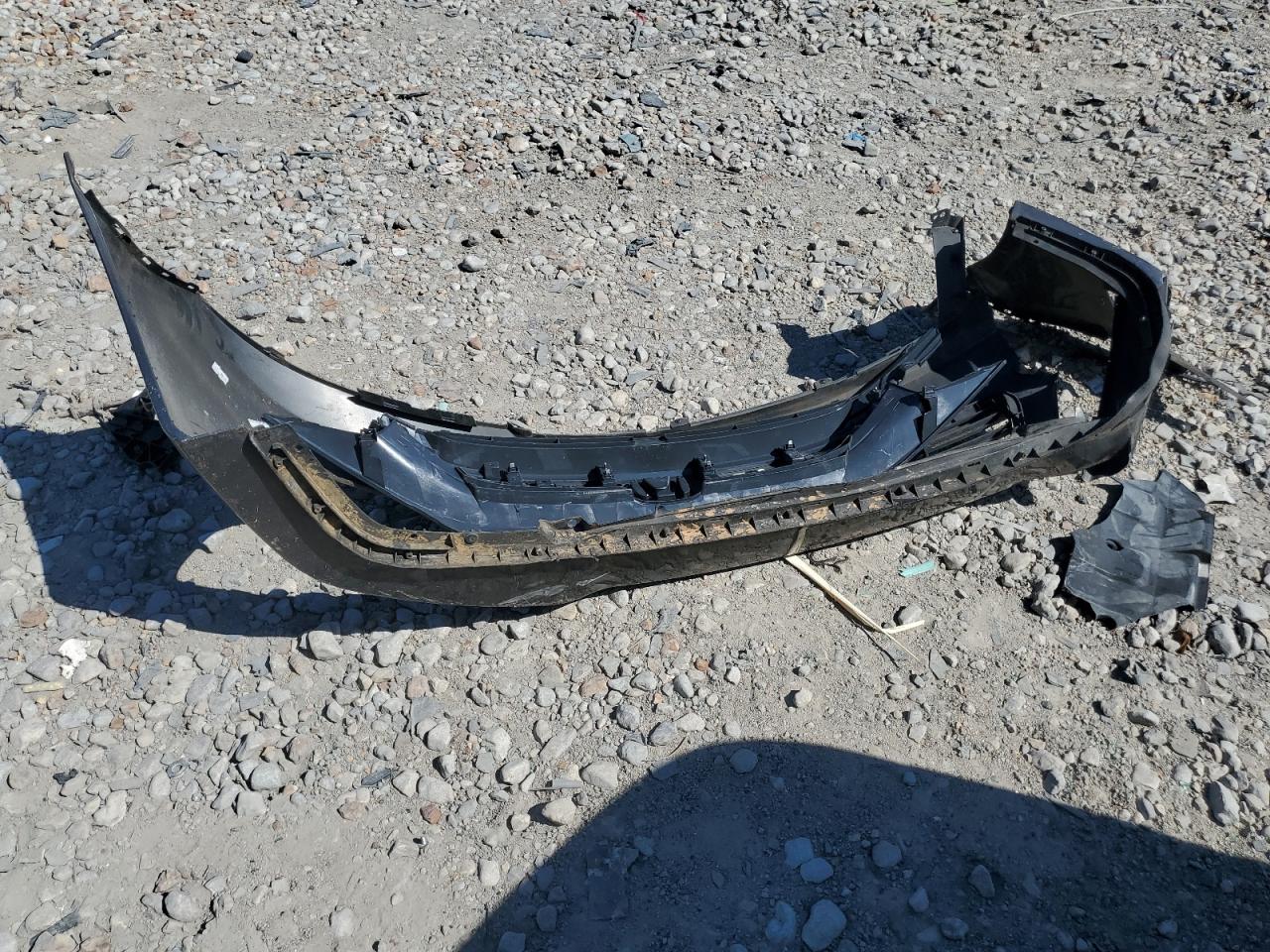 2009 Kia Optima Lx VIN: KNAGE228X95354541 Lot: 61150684