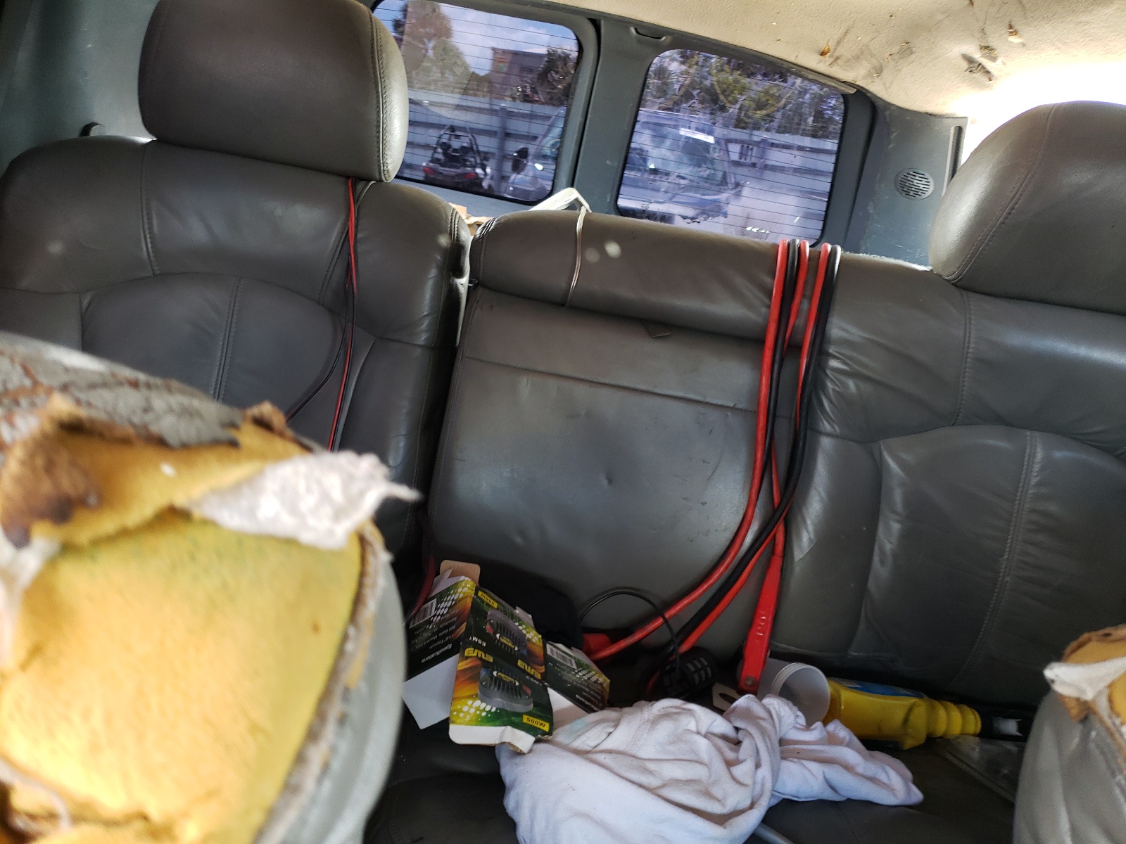 1GNEC13T91R227913 2001 Chevrolet Tahoe C1500