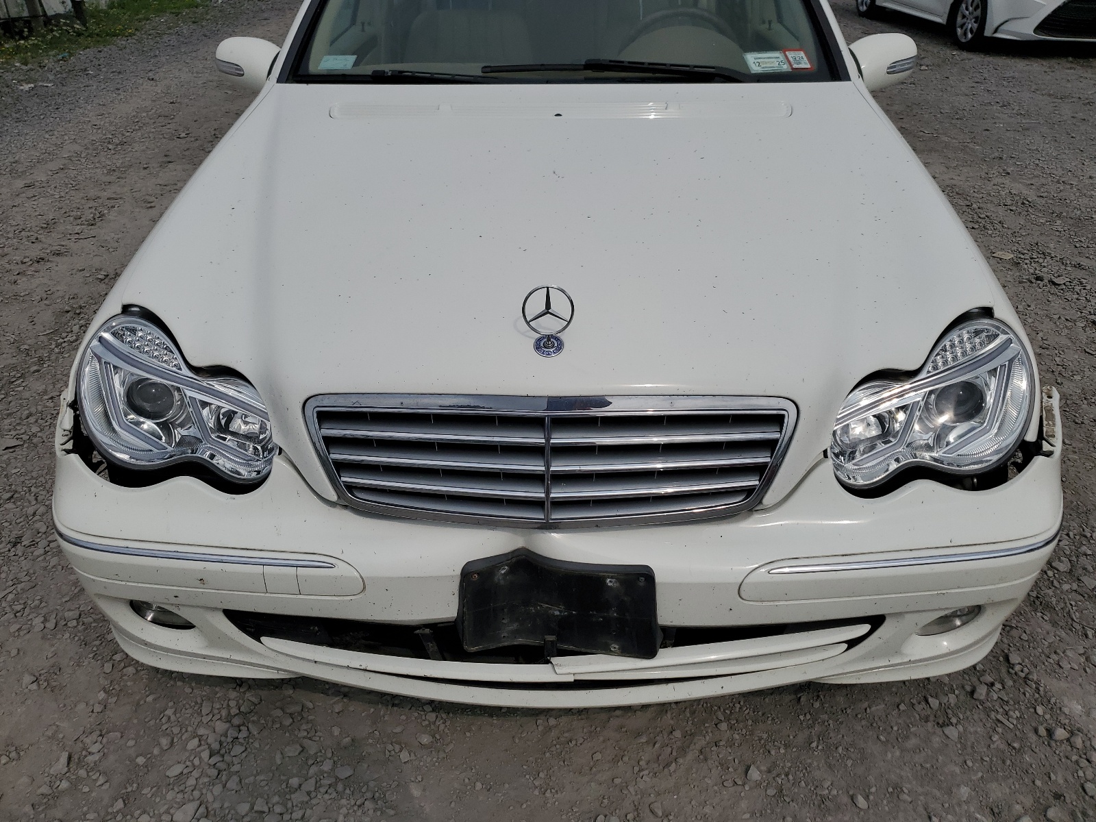 WDBRF84J35F678140 2005 Mercedes-Benz C 320 4Matic