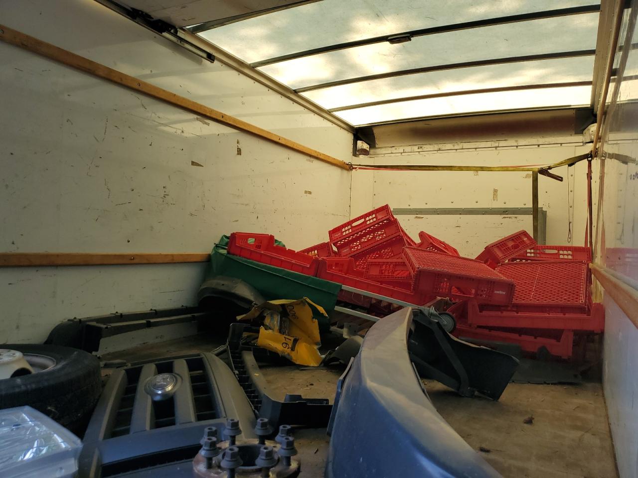 2019 Ford Econoline E350 Super Duty Cutaway Van VIN: 1FDWE3FS5KDC23406 Lot: 62045384