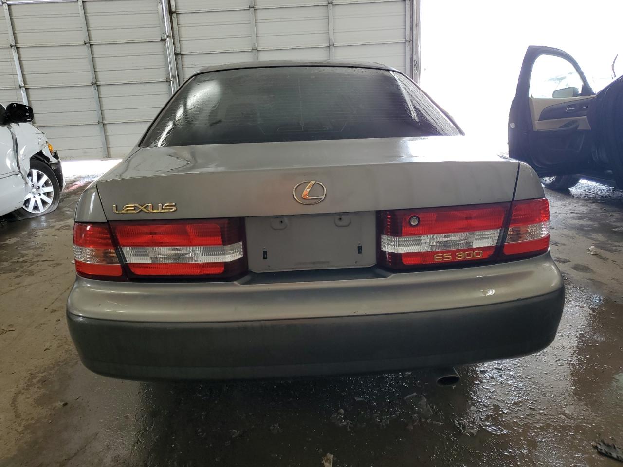 2001 Lexus Es 300 VIN: JT8BF28G210325320 Lot: 63421354