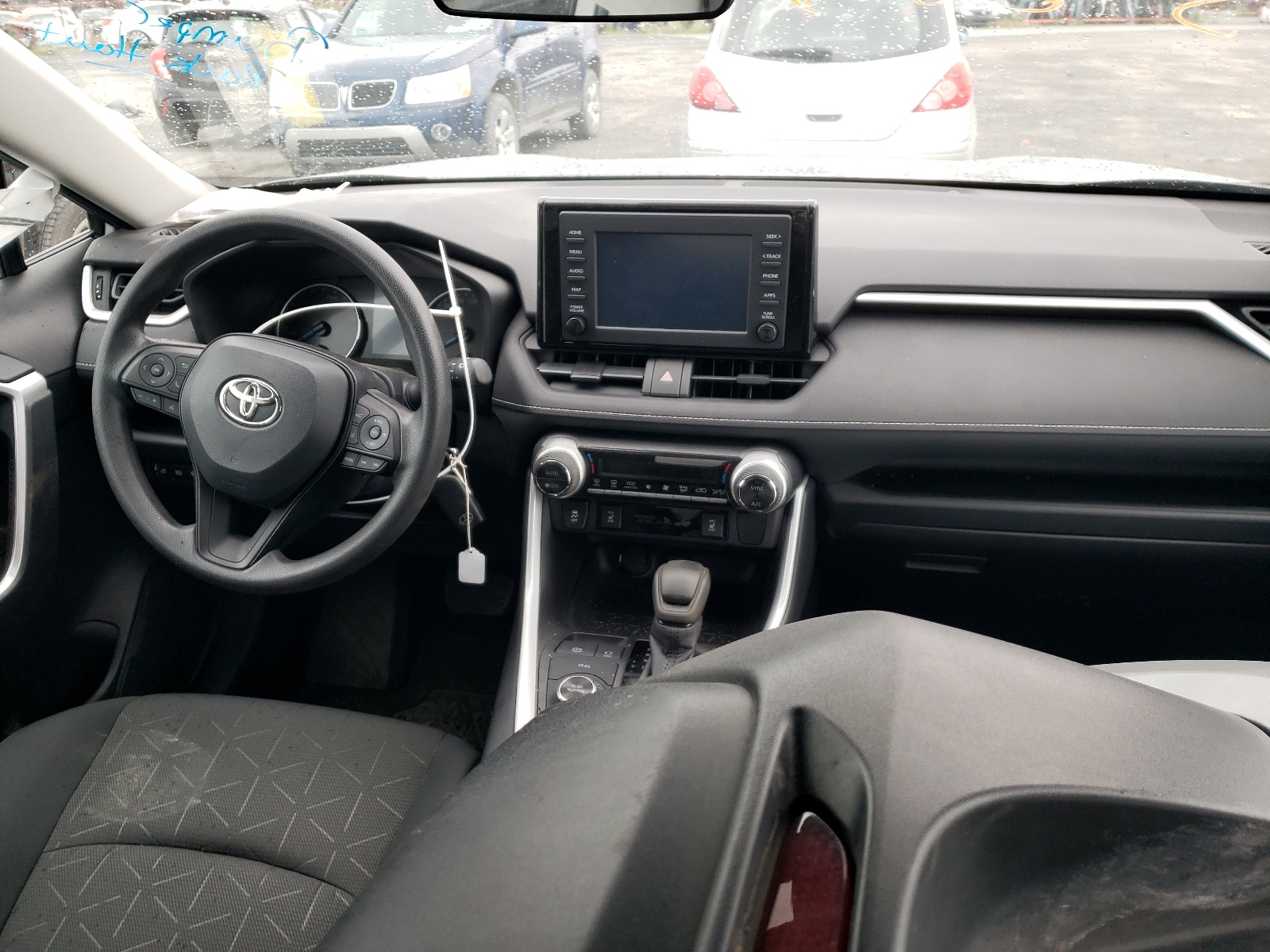 2T3BWRFV4MW116866 2021 Toyota Rav4 Le