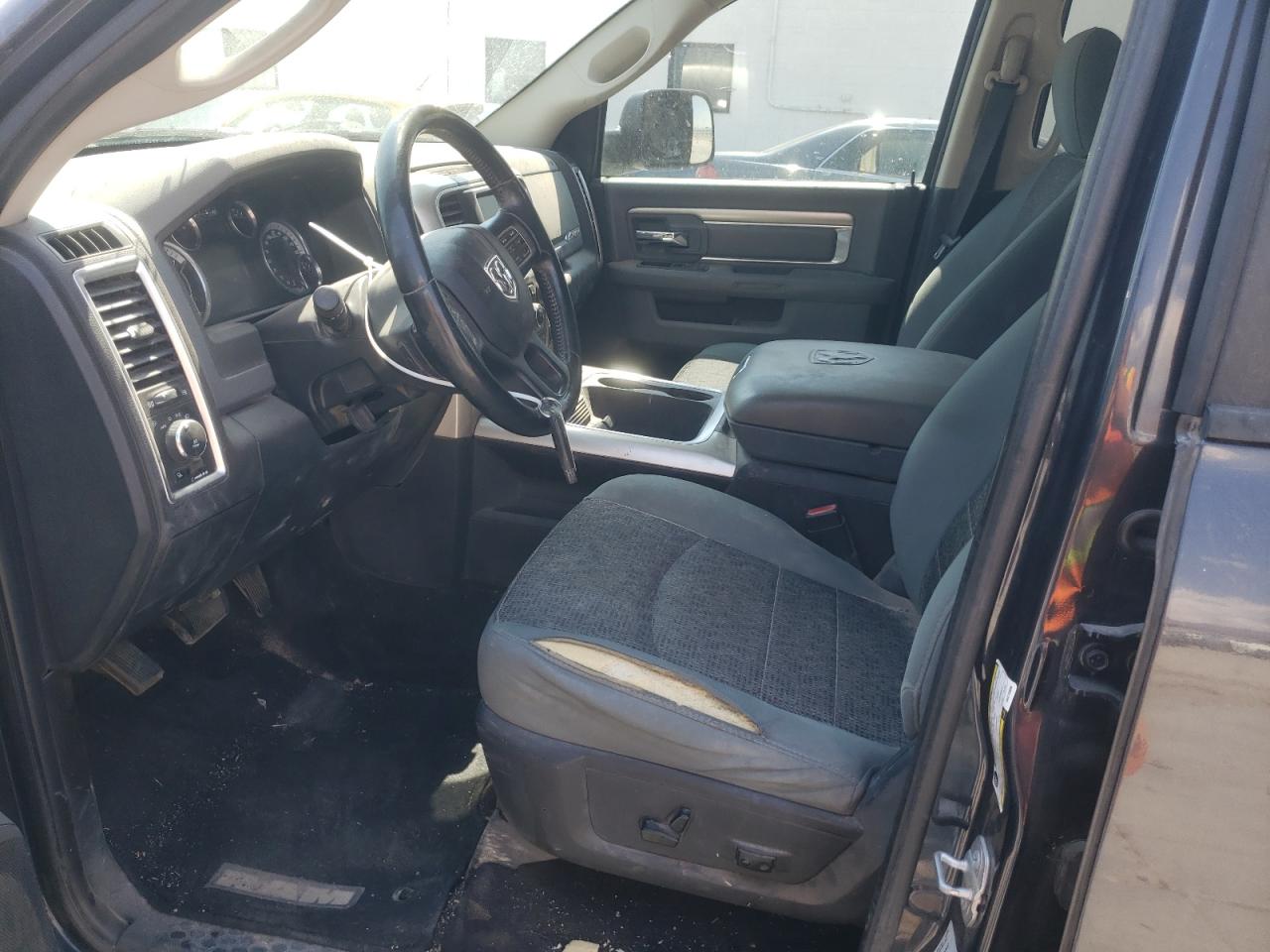 2016 Ram 1500 Slt VIN: 3C6RR7LT6GG213866 Lot: 62721334