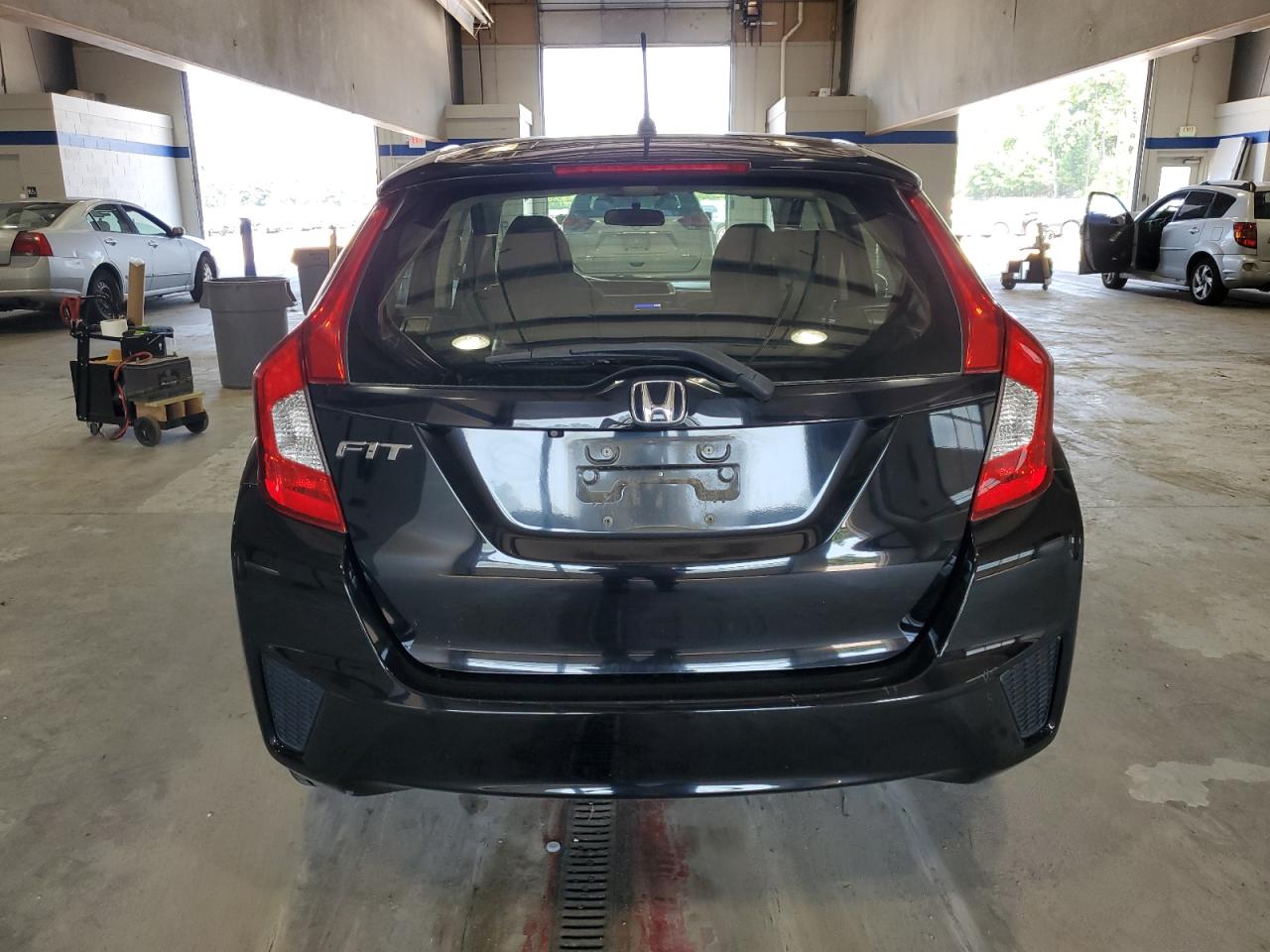 2016 Honda Fit Lx VIN: JHMGK5H52GX022992 Lot: 63189464