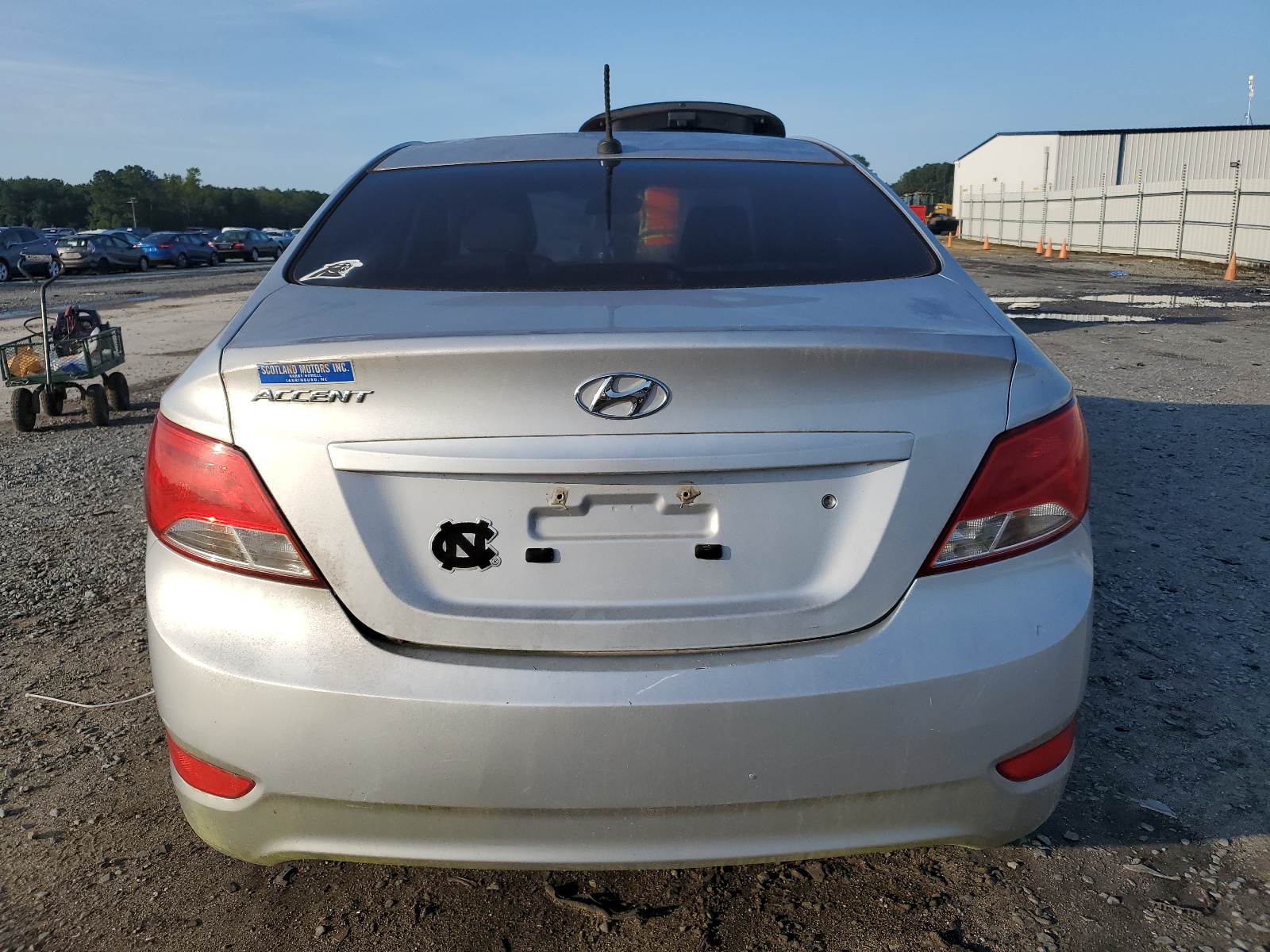 2015 Hyundai Accent Gls vin: KMHCT4AE4FU889484