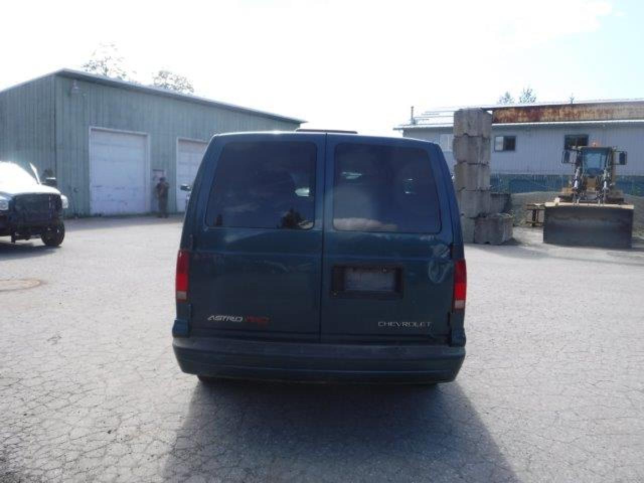 2003 Chevrolet Astro VIN: 1GNEL19X23B134608 Lot: 67521804