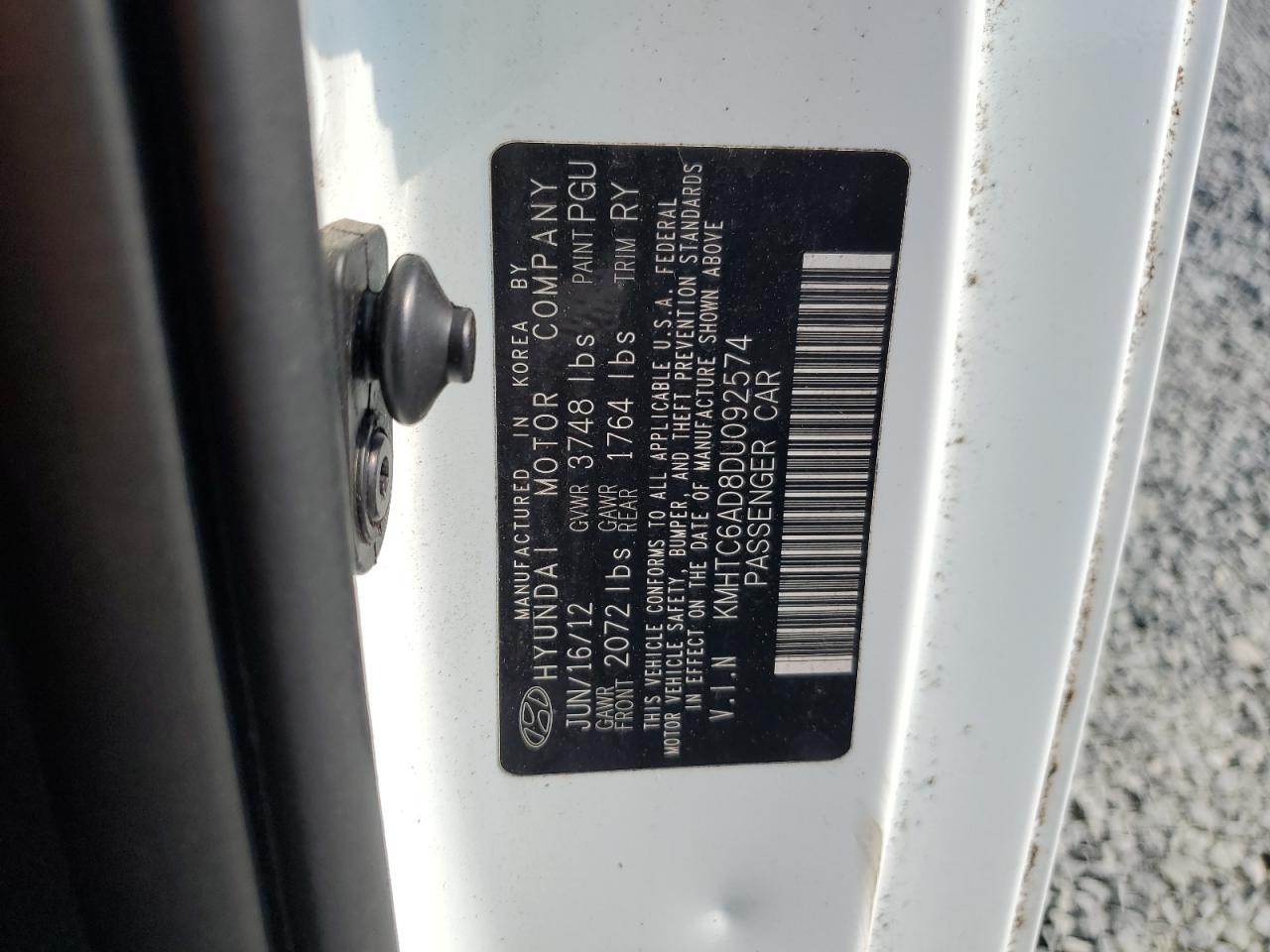 2013 Hyundai Veloster VIN: KMHTC6AD8DU092574 Lot: 63252234