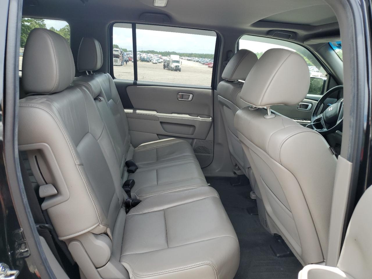 2012 Honda Pilot Exln VIN: 5FNYF4H77CB033383 Lot: 63778054