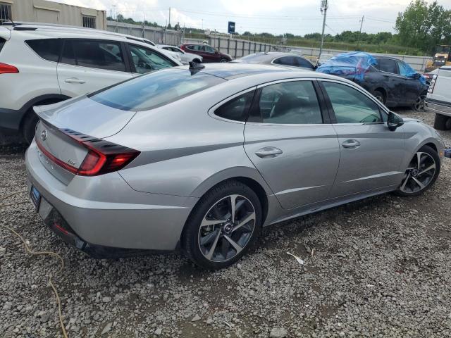 5NPEJ4J24MH107071 Hyundai Sonata SEL 3