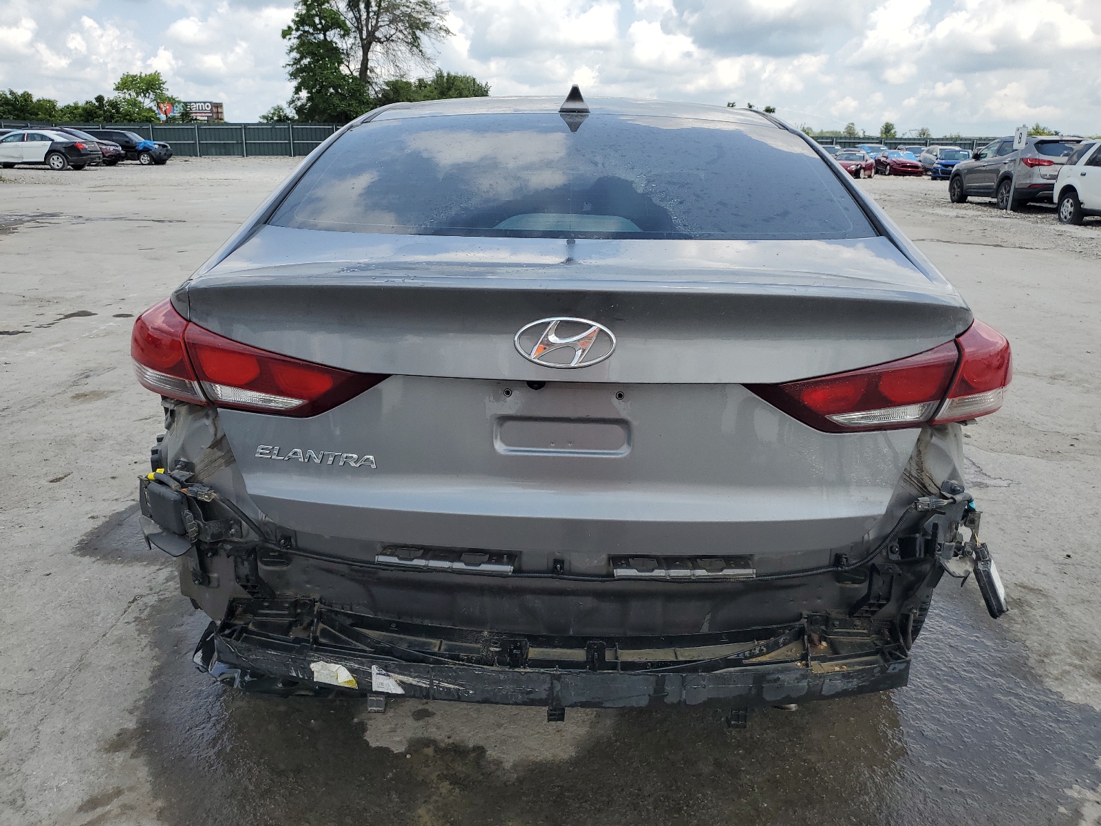 5NPD84LFXJH334865 2018 Hyundai Elantra Sel