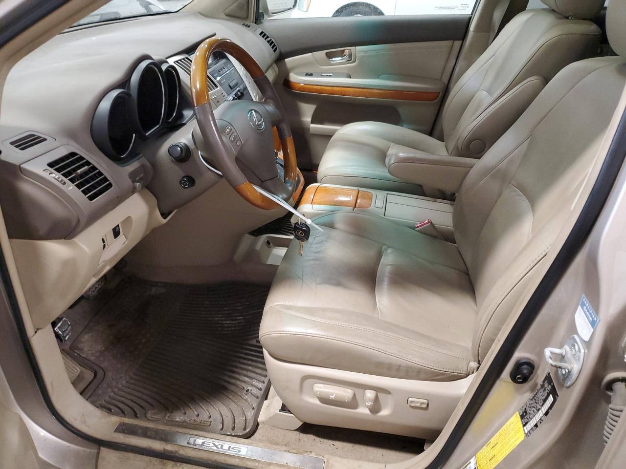 2007 Lexus Rx 350 VIN: 2T2HK31U87C004972 Lot: 62492724