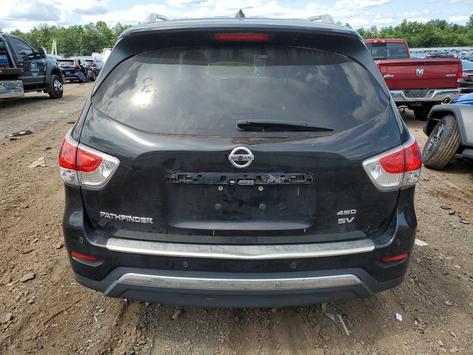 2014 Nissan Pathfinder S vin: 5N1AR2MM2EC683615