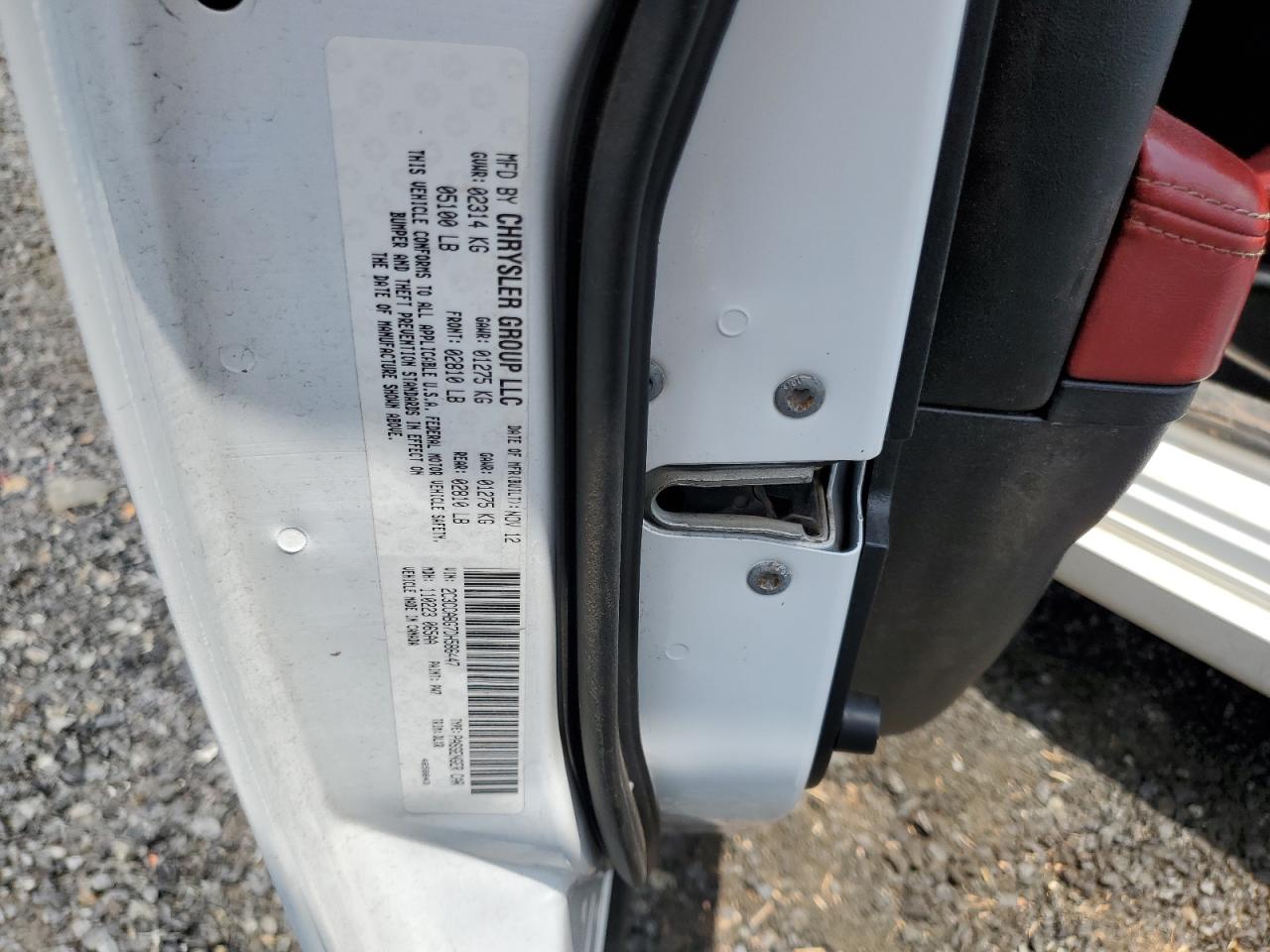 2013 Chrysler 300 S VIN: 2C3CCABG7DH586447 Lot: 61804244