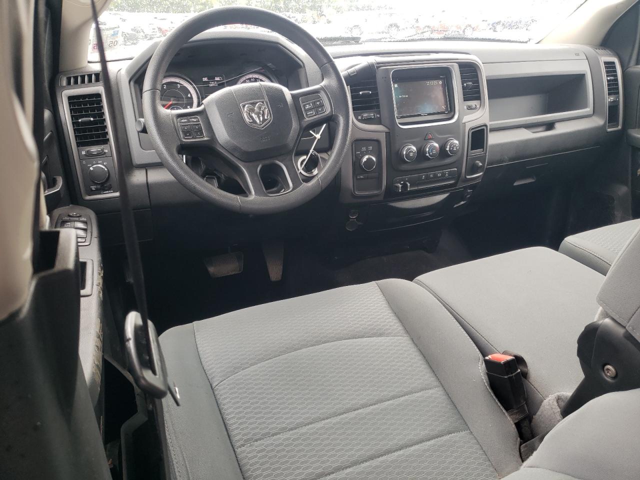 2018 Ram 2500 St VIN: 3C6UR5CL6JG381822 Lot: 63926404