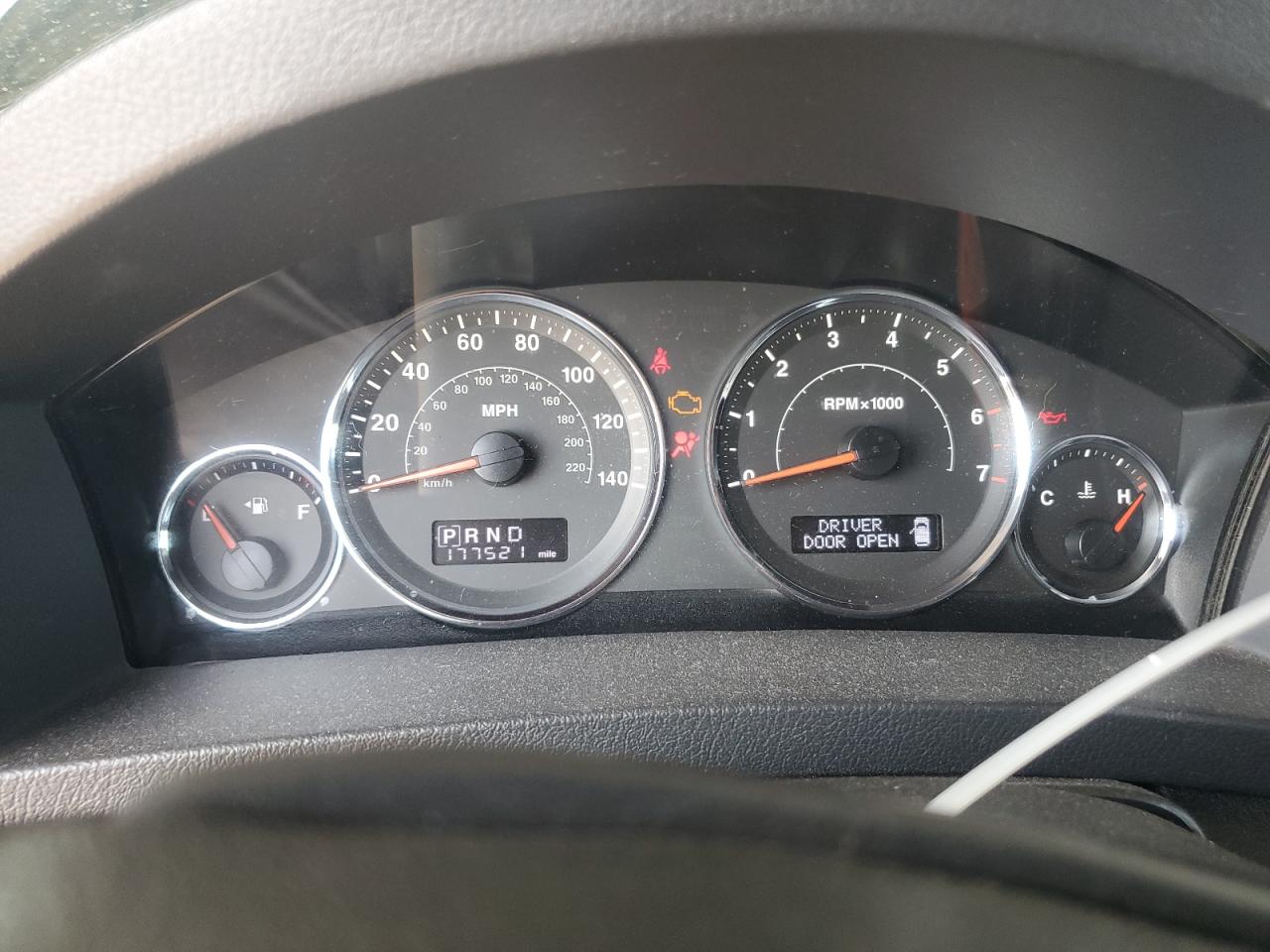 2008 Jeep Grand Cherokee Laredo VIN: 1J8GR48K78C186284 Lot: 64118764