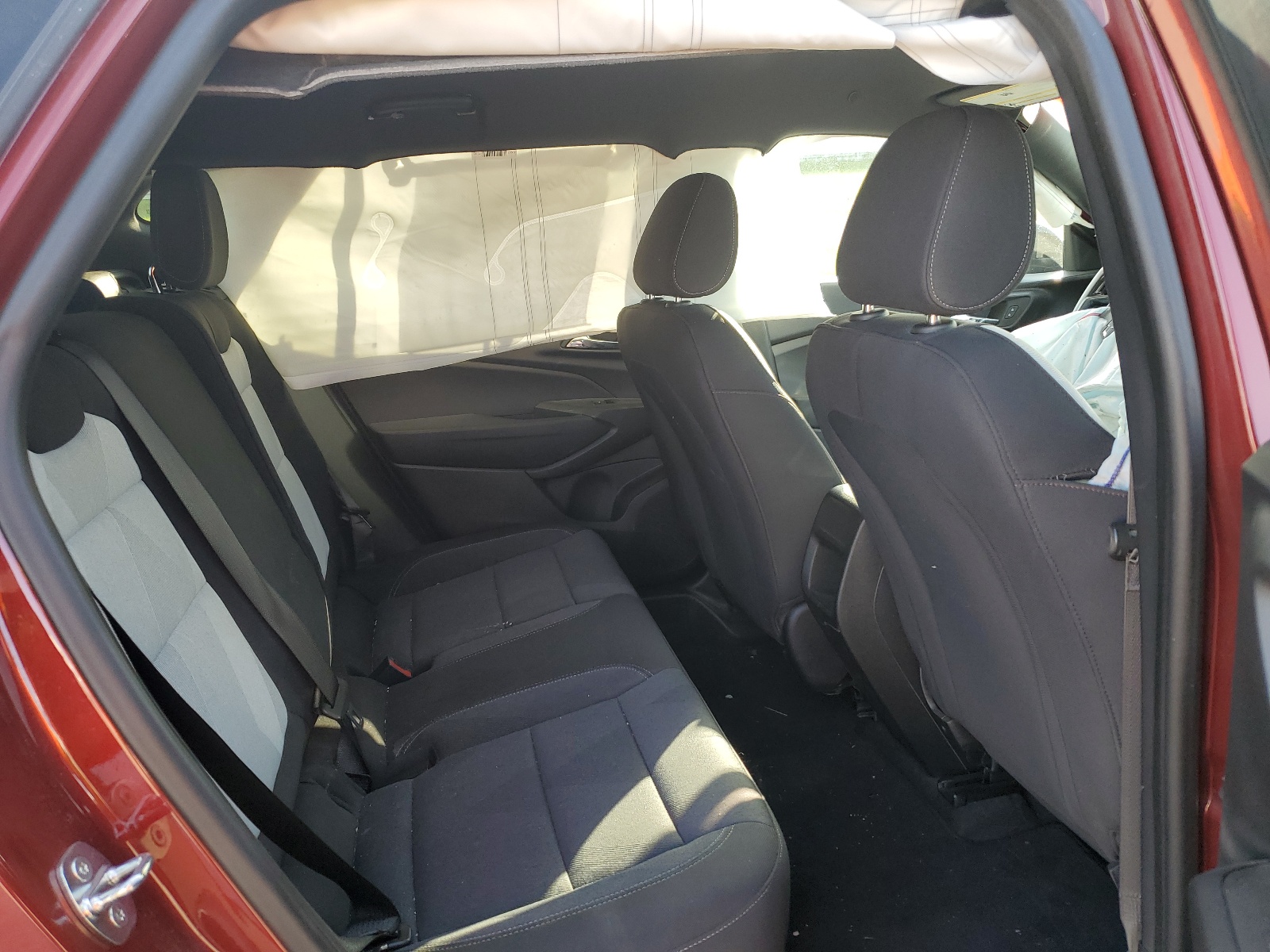 KL77LGE27RC002085 2024 Chevrolet Trax 1Rs