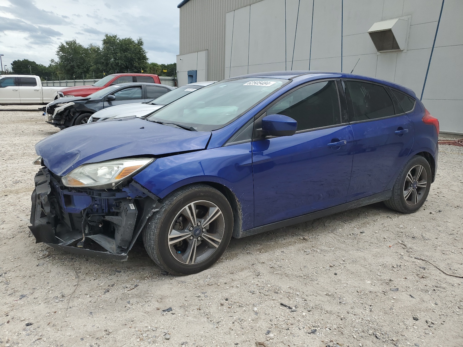 1FAHP3K27CL335781 2012 Ford Focus Se