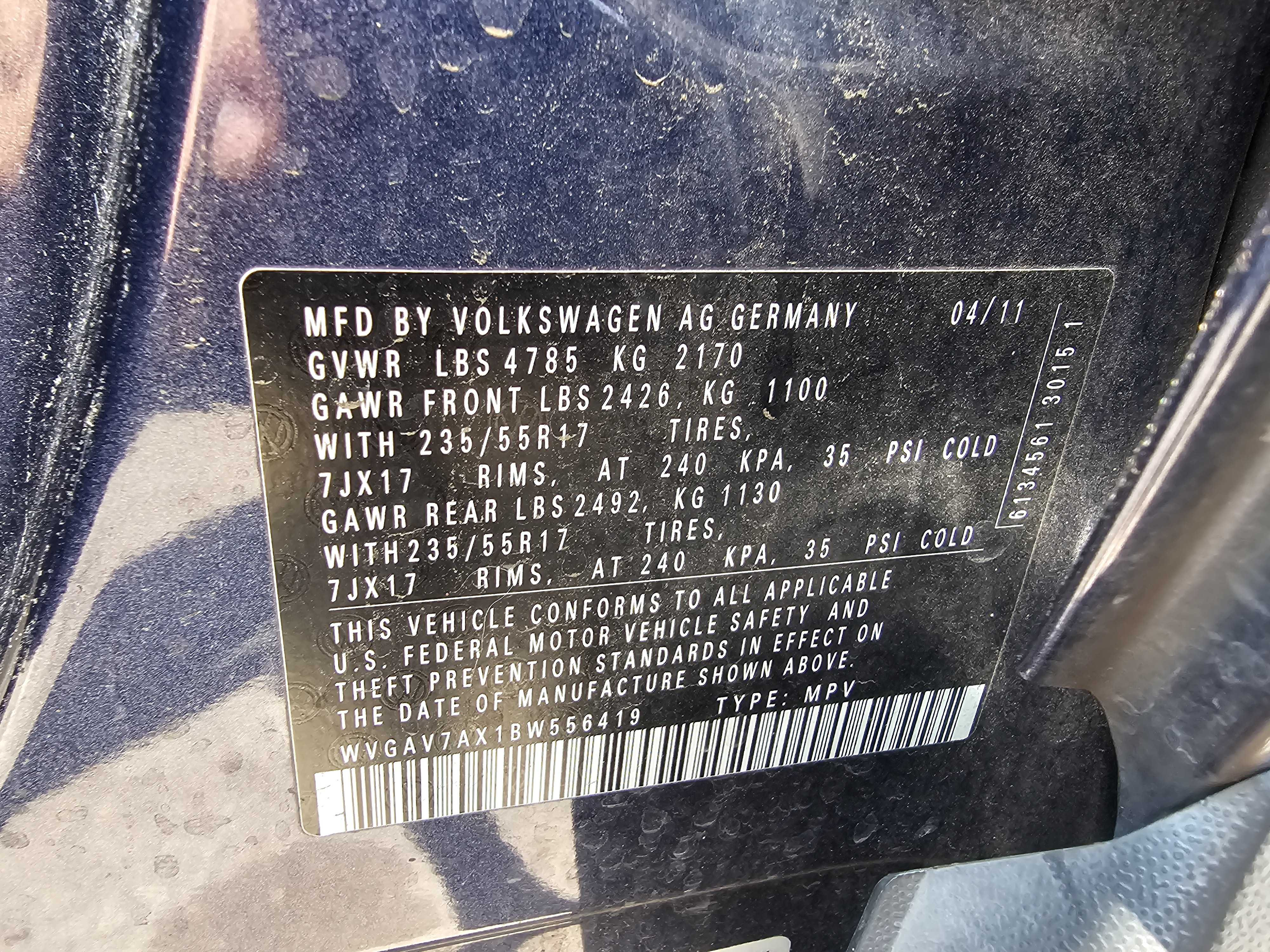 WVGAV7AX1BW556419 2011 Volkswagen Tiguan S