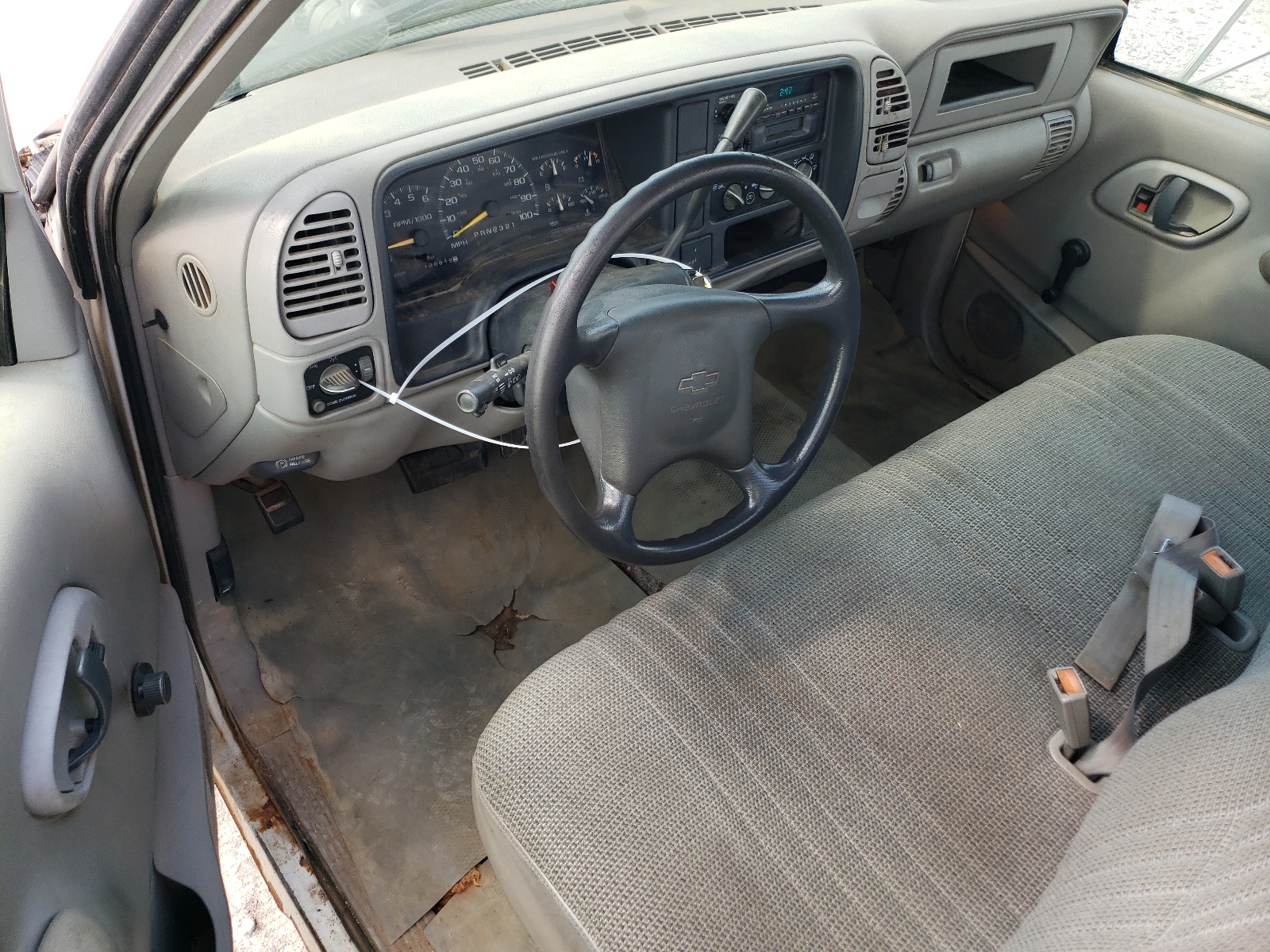 1GBKC34JXYF424349 2000 Chevrolet Gmt-400 C3500-Hd