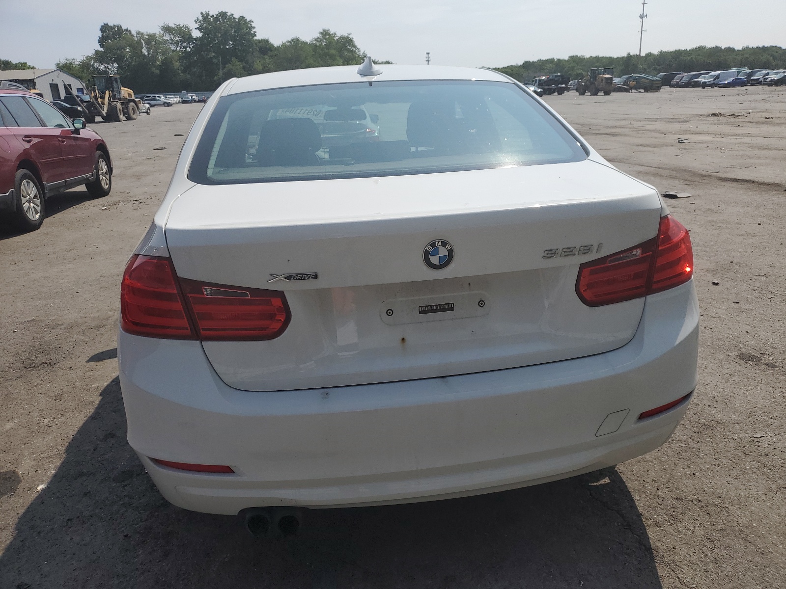 WBA3B5G54ENS09688 2014 BMW 328 Xi Sulev