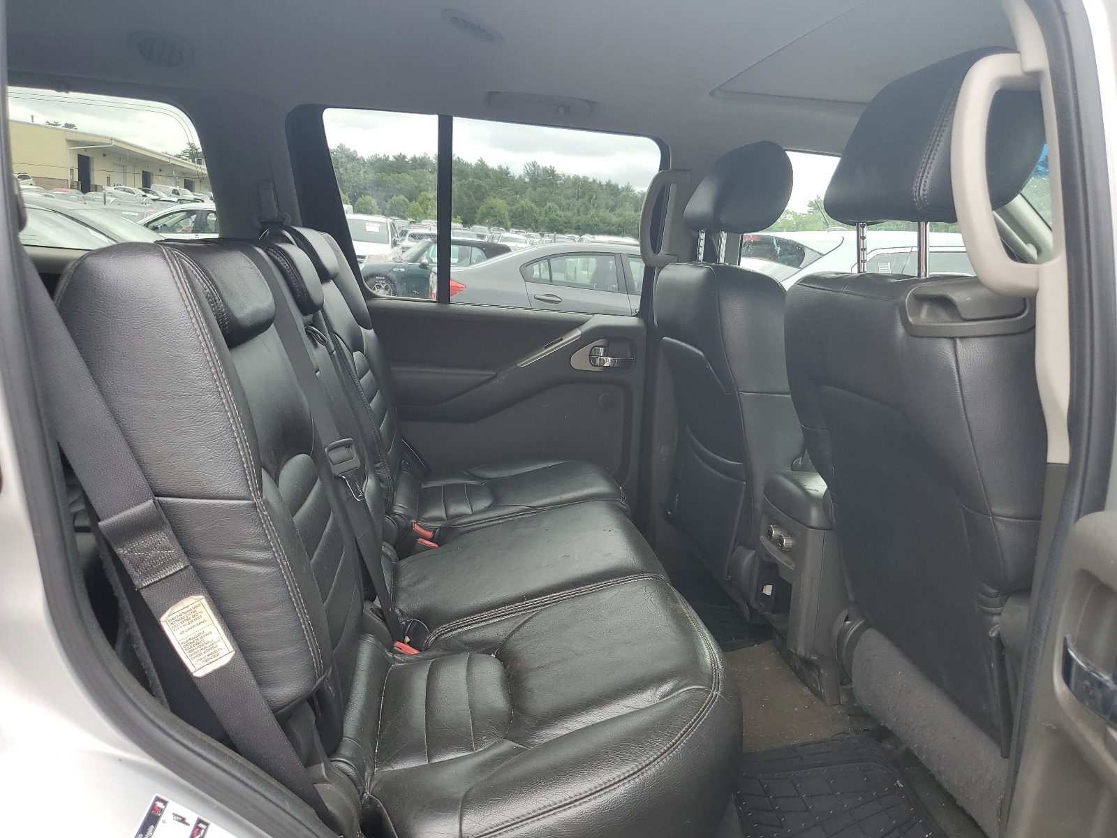 5N1AR18W26C671357 2006 Nissan Pathfinder Le