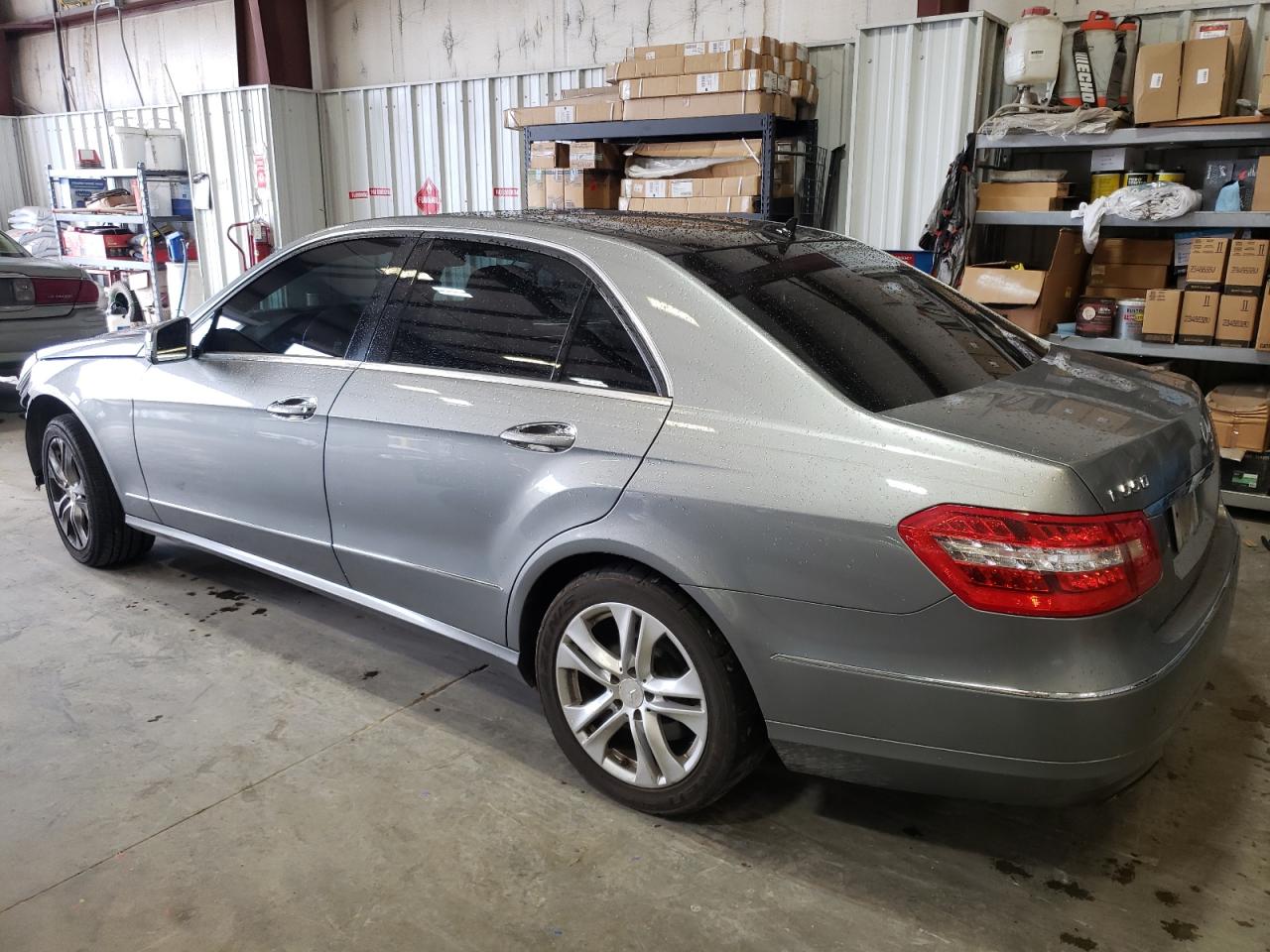 WDDHF9AB5AA230320 2010 Mercedes-Benz E 550 4Matic