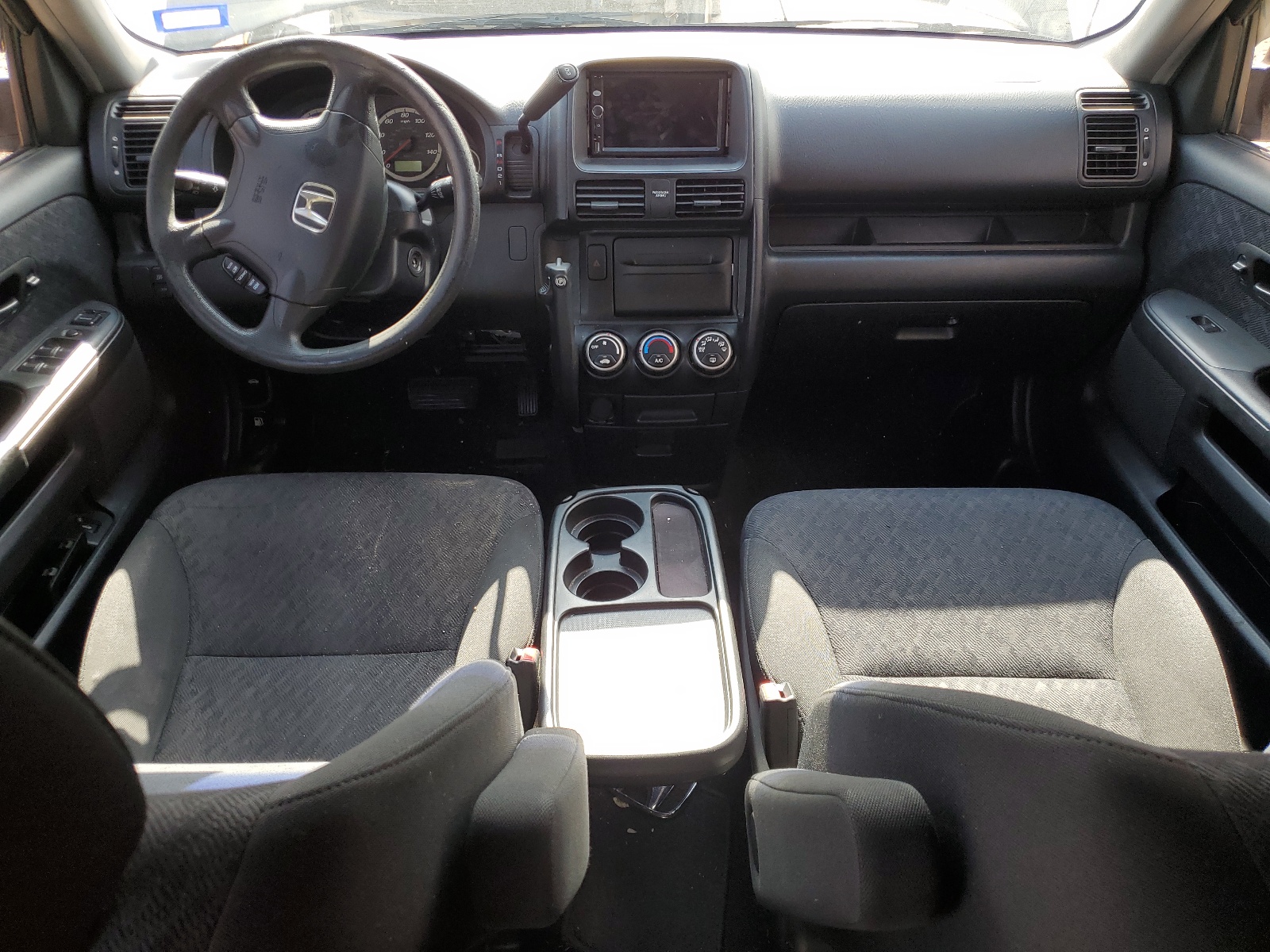 JHLRD68505C015265 2005 Honda Cr-V Lx
