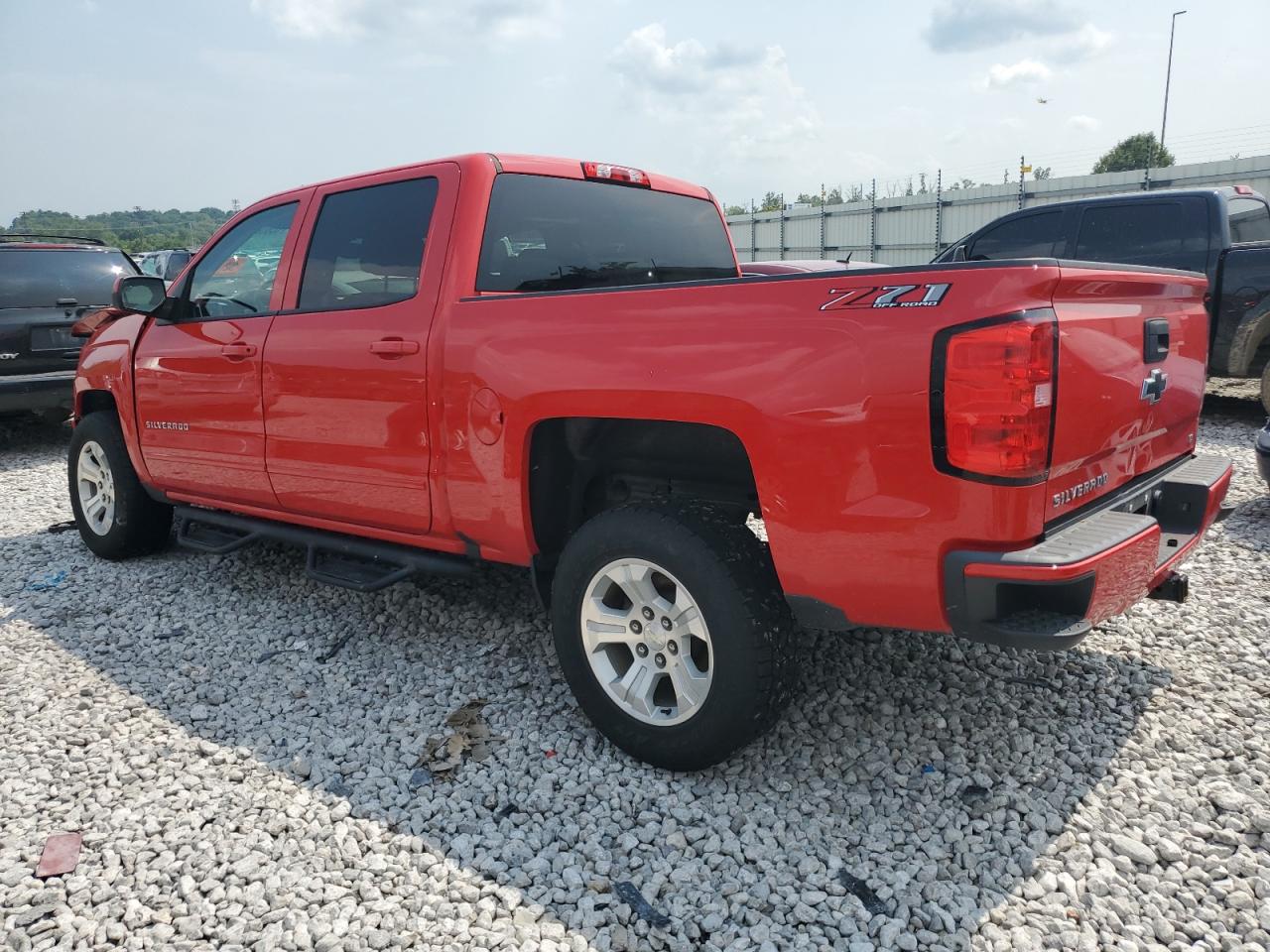 2024 Chevrolet Silverado K1500 Lt VIN: 3GCUKREC3JG542287 Lot: 63656464