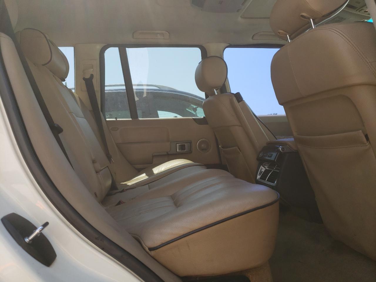 2006 Land Rover Range Rover Hse VIN: SALME15426A232552 Lot: 64319824