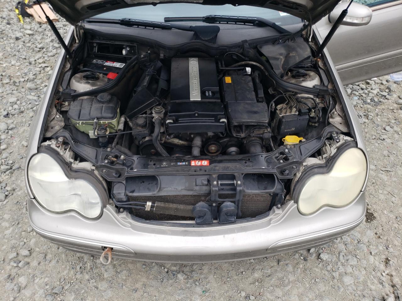 2004 Mercedes-Benz C 230K Sport Sedan VIN: WDBRF40J94F532063 Lot: 61913594