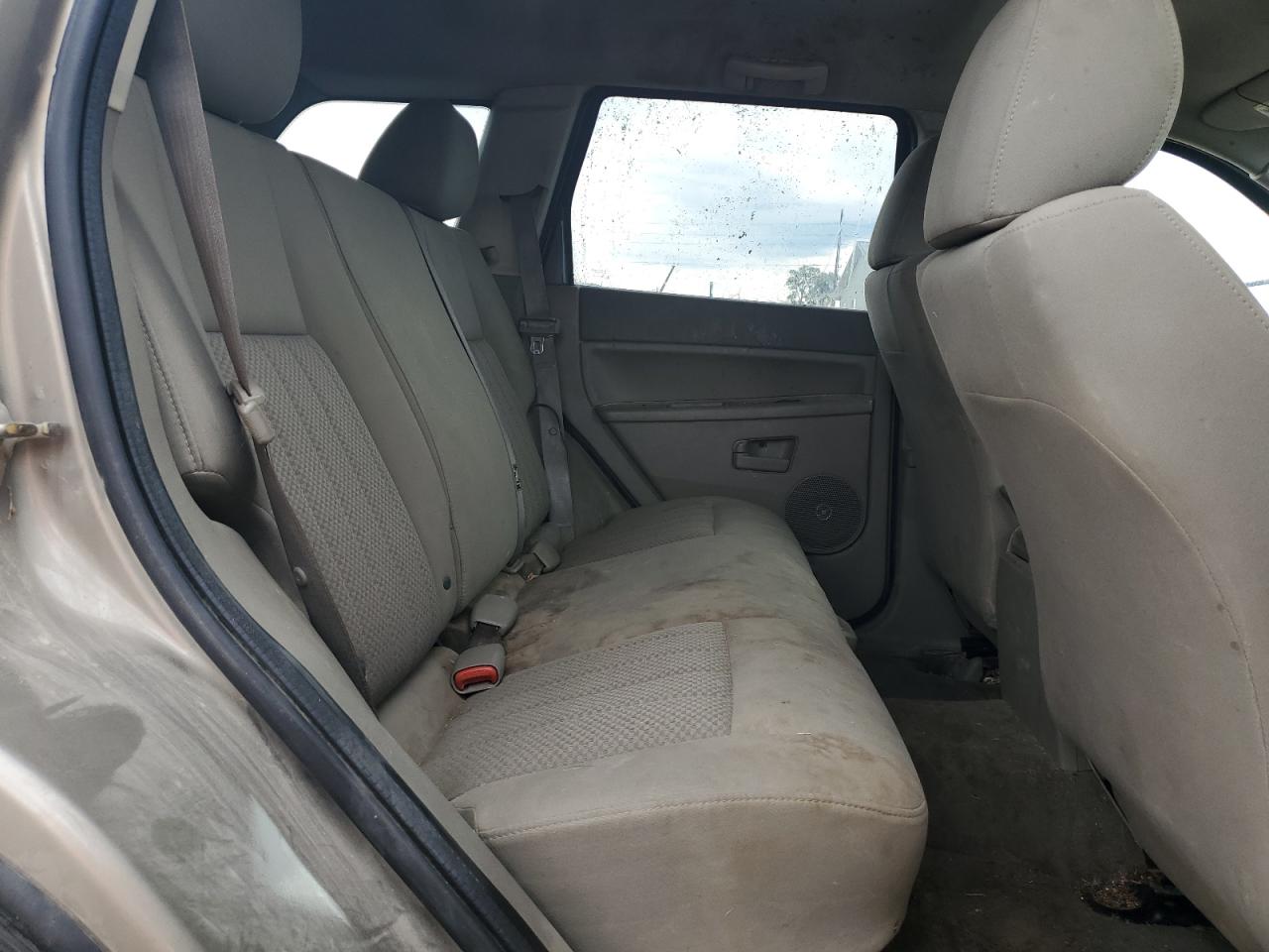 2005 Jeep Grand Cherokee Laredo VIN: 1J4GR48K25C684339 Lot: 61225924