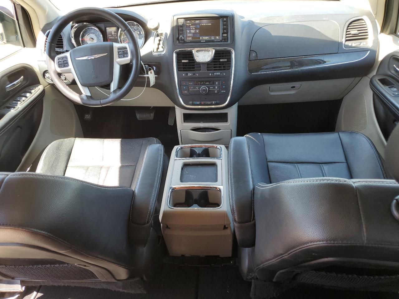 2014 Chrysler Town & Country Touring VIN: 2C4RC1BG5ER381761 Lot: 65004564