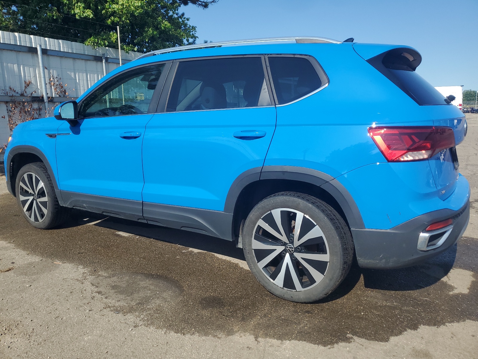 2022 Volkswagen Taos Se vin: 3VVSX7B23NM051767