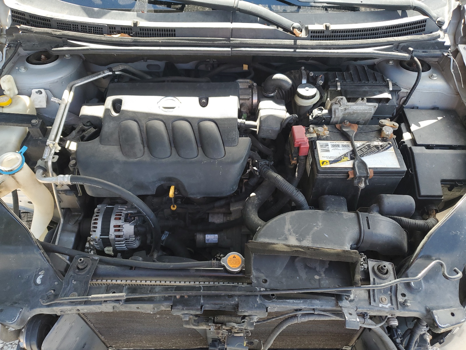 3N1AB61EX8L759025 2008 Nissan Sentra 2.0