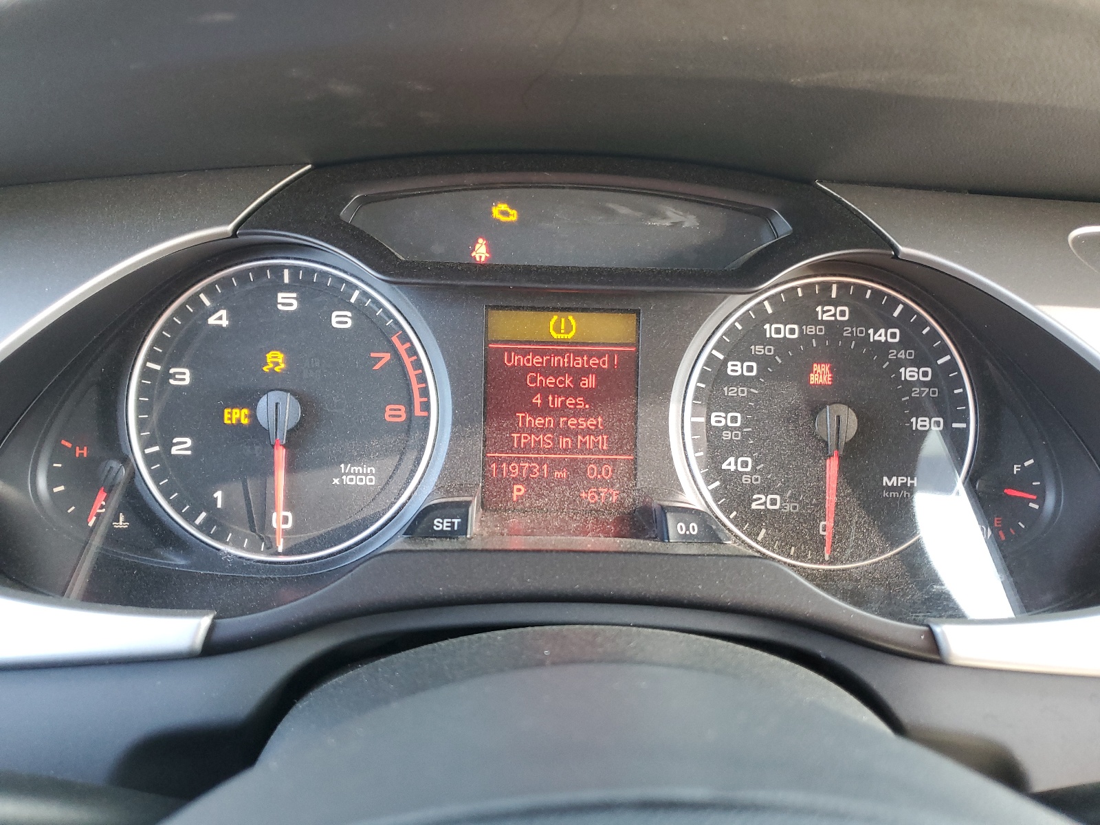 WAUAFAFL0AN004478 2010 Audi A4 Premium