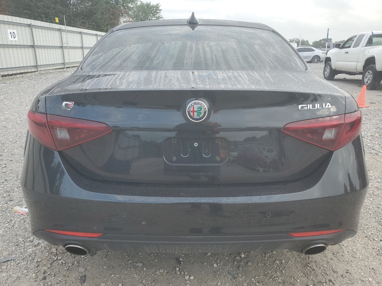 ZARFAECN2J7565859 2018 Alfa Romeo Giulia Ti