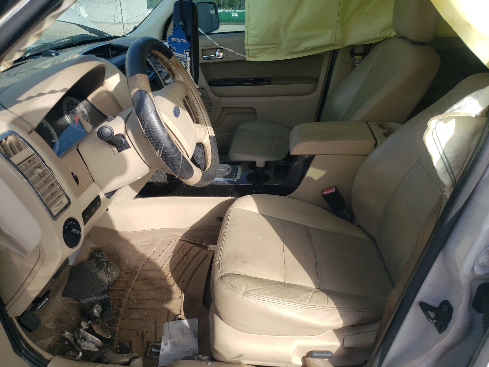 1FMCU0EG8AKB08553 2010 Ford Escape Limited