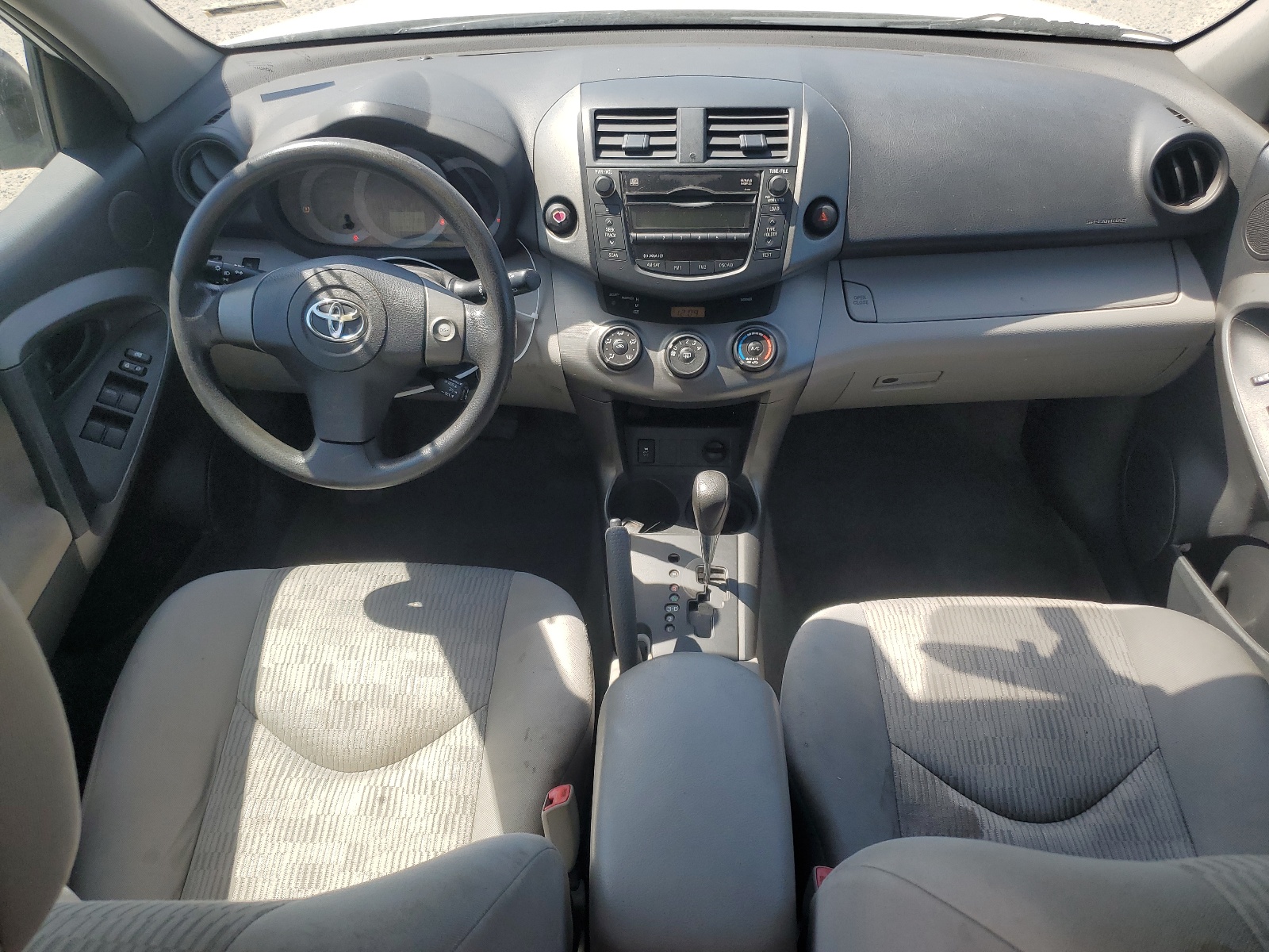 2T3KF4DV7AW044711 2010 Toyota Rav4