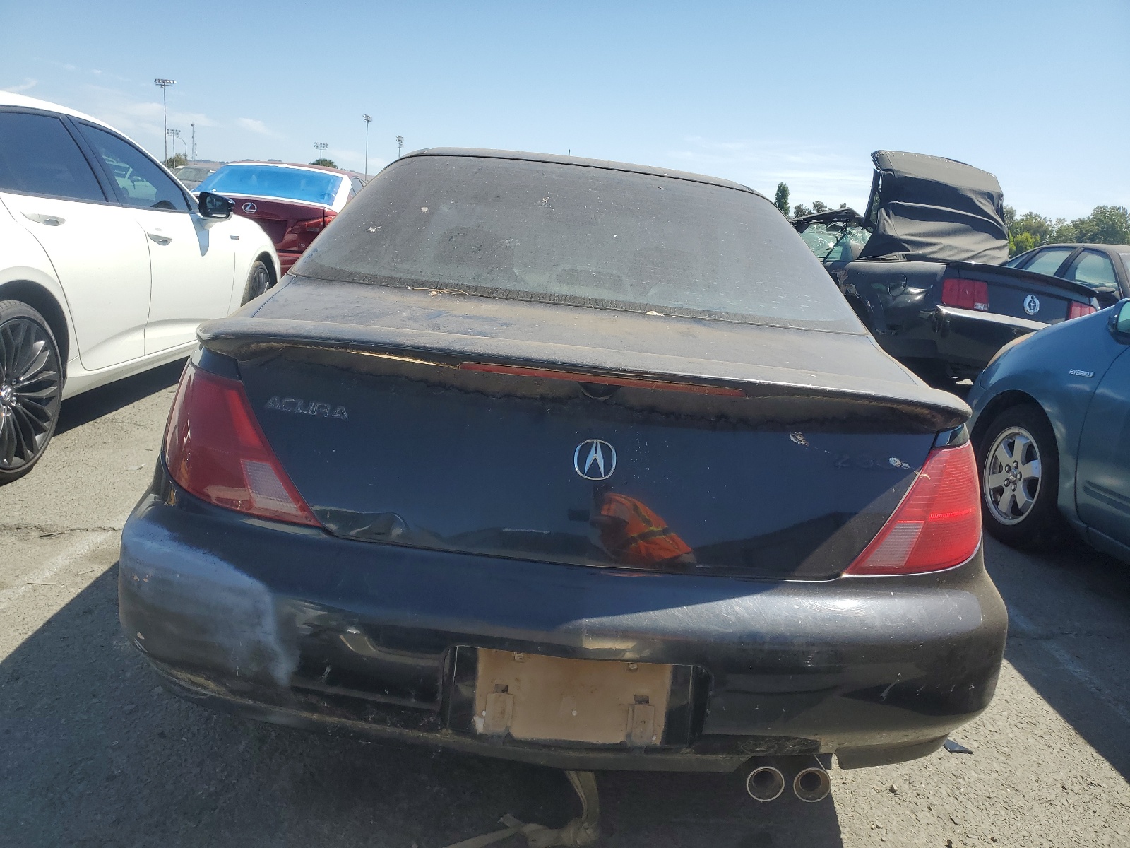 19UYA3151WL008385 1998 Acura 2.3Cl