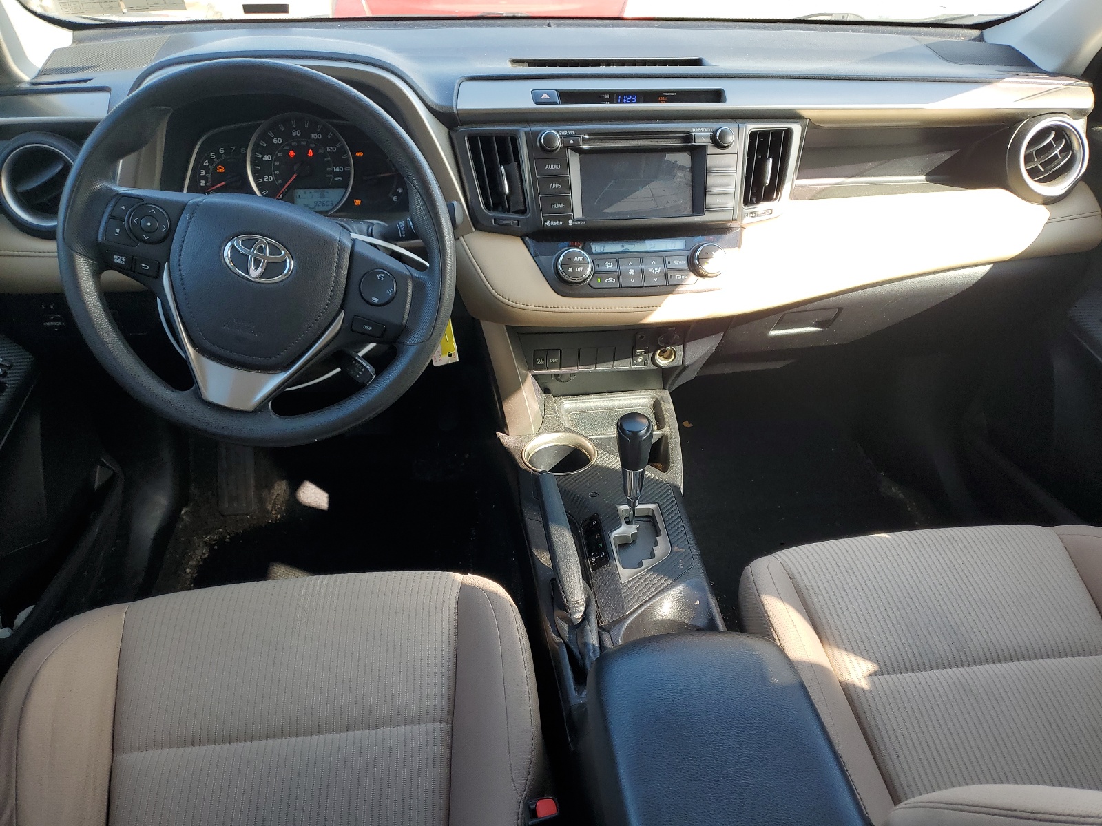 2T3RFREV9FW302275 2015 Toyota Rav4 Xle